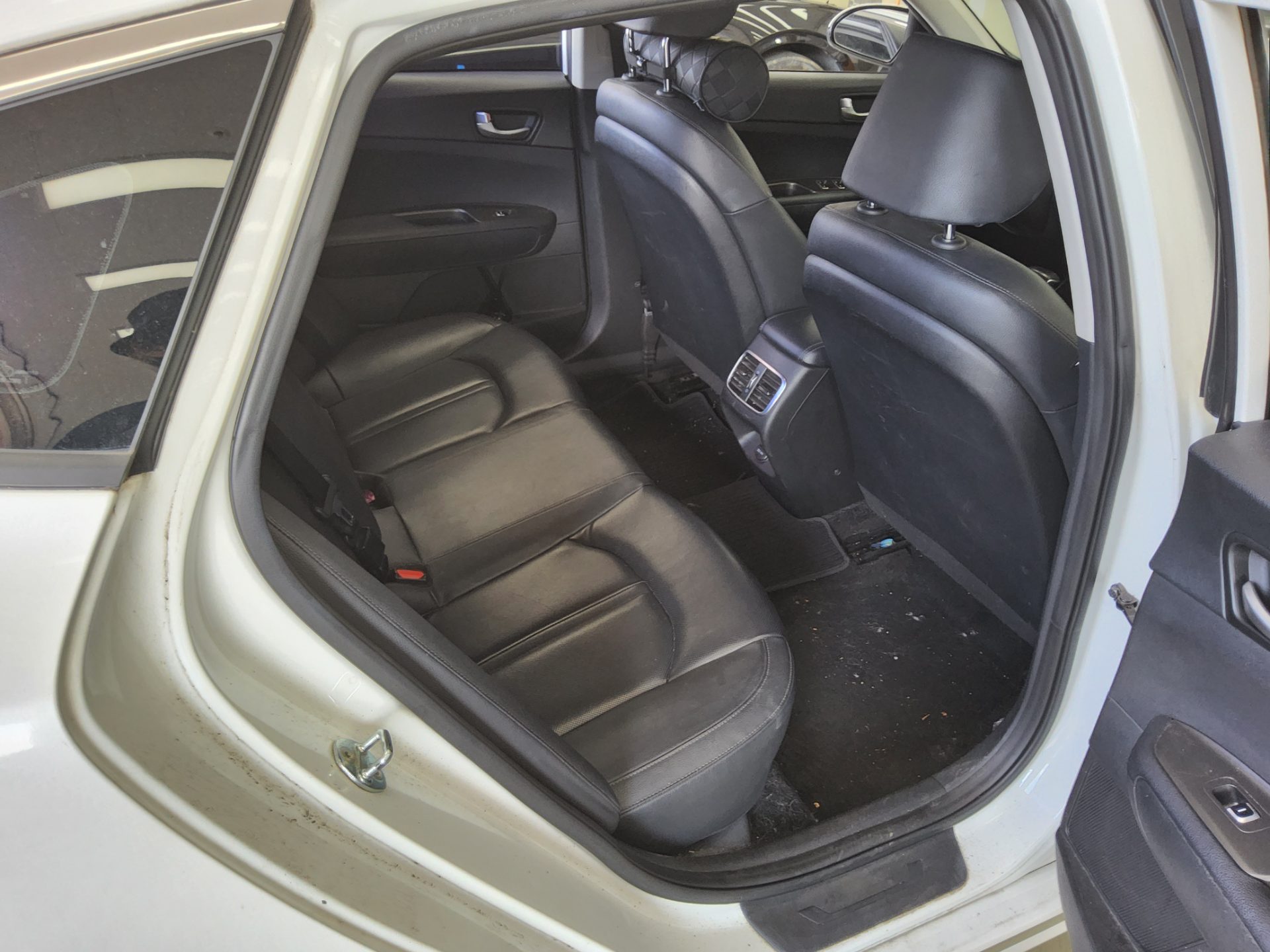 2020 - kia k5
