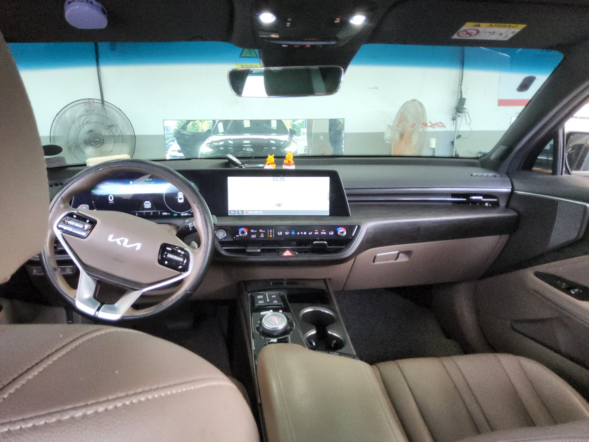 2022 - kia k8