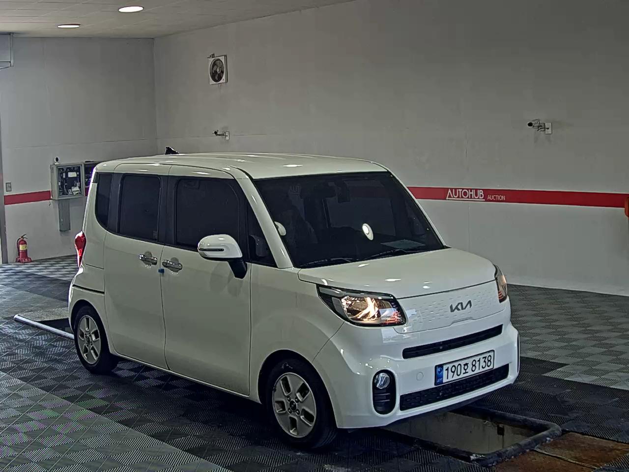 2022 - kia ray