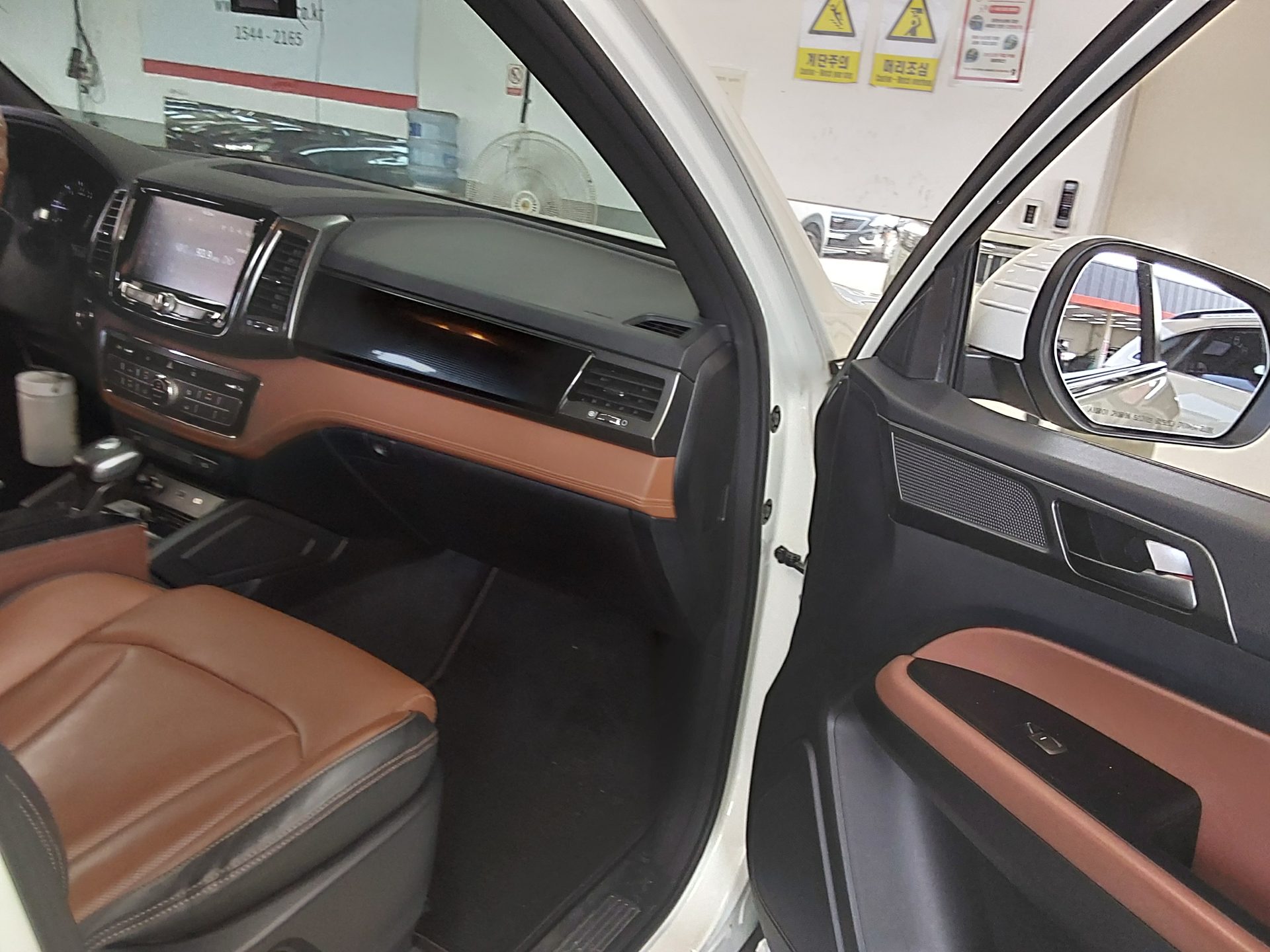 2020 - ssangyong rexton