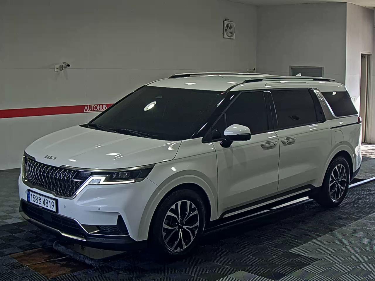 KIA CARNIVAL (KA4)