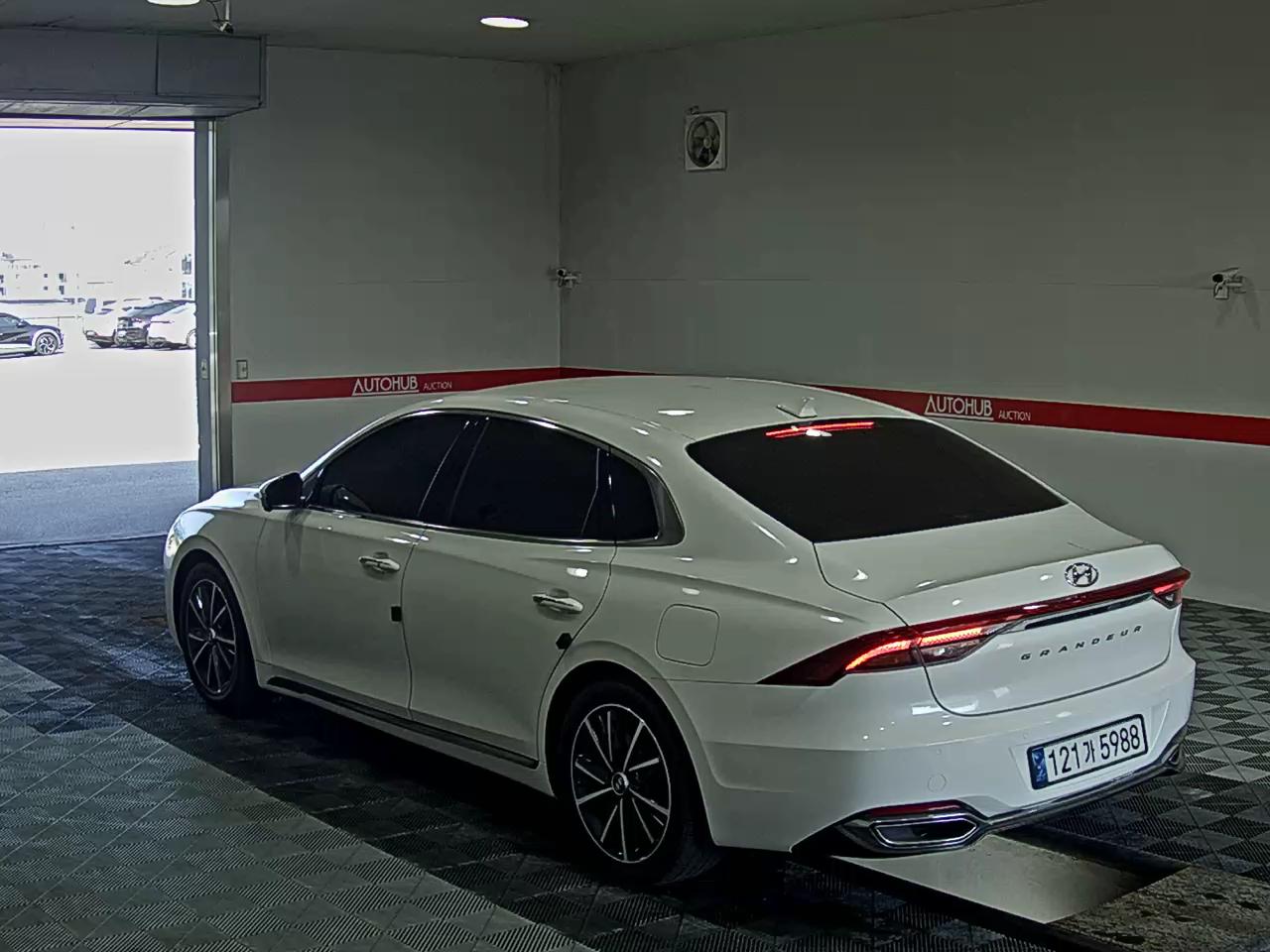 2022 - hyundai grandeur