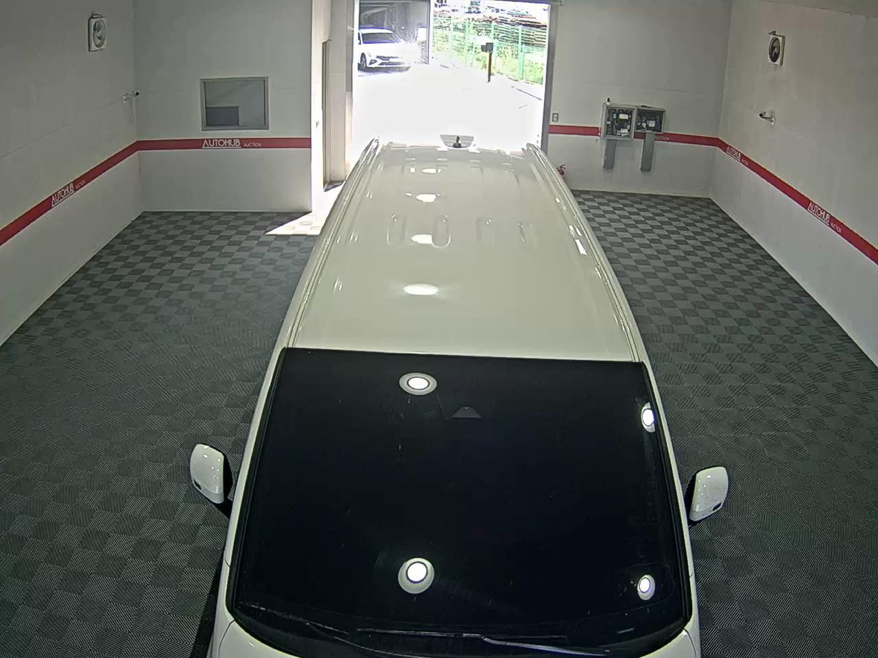 2022 - hyundai staria