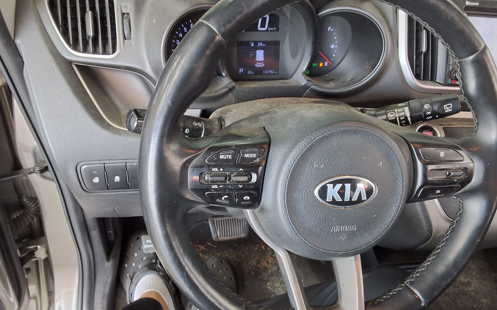 2021 - kia ray
