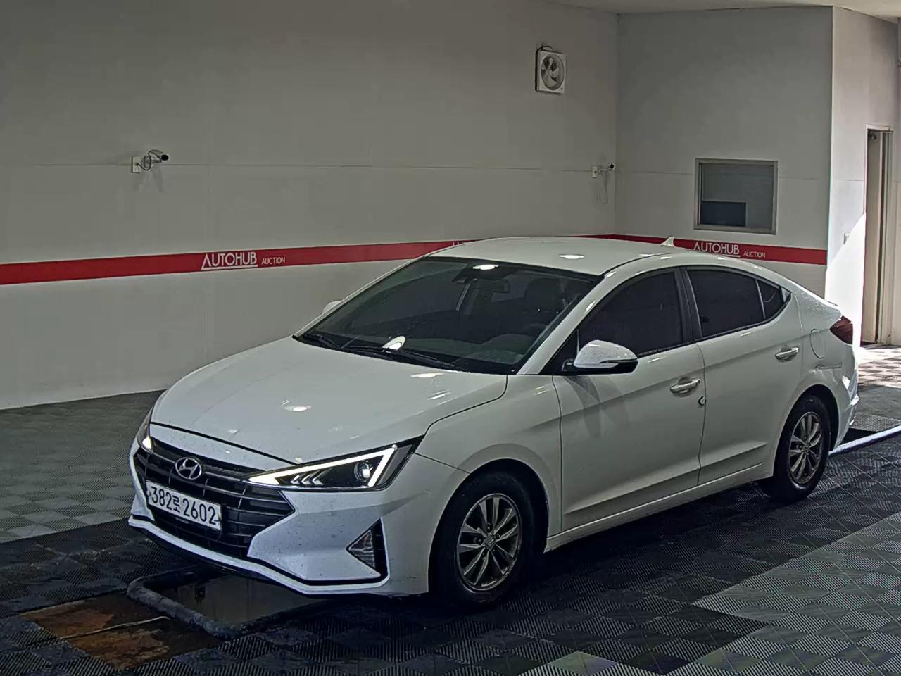 HYUNDAI AVANTE CORPORATE USE