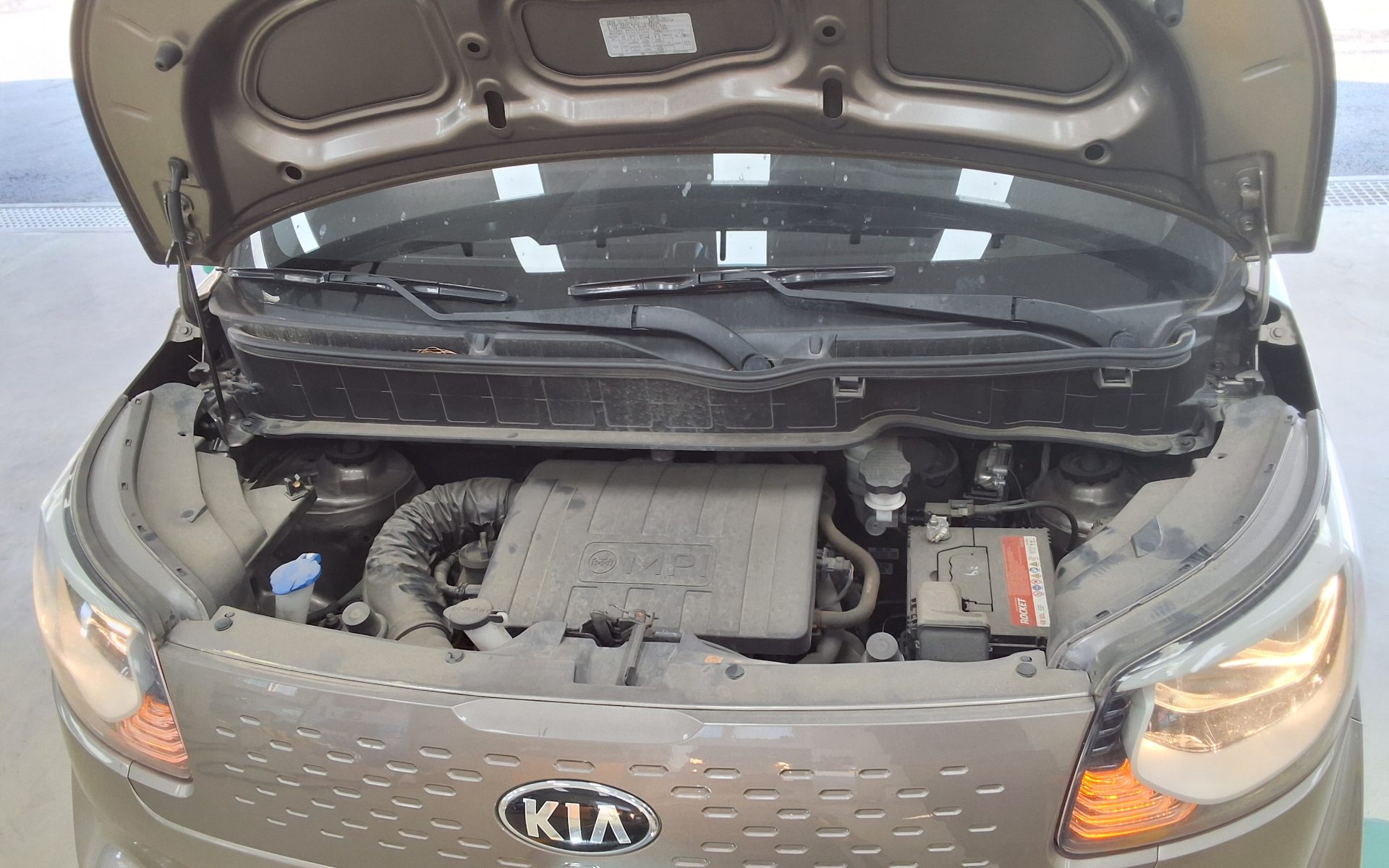 2021 - kia ray