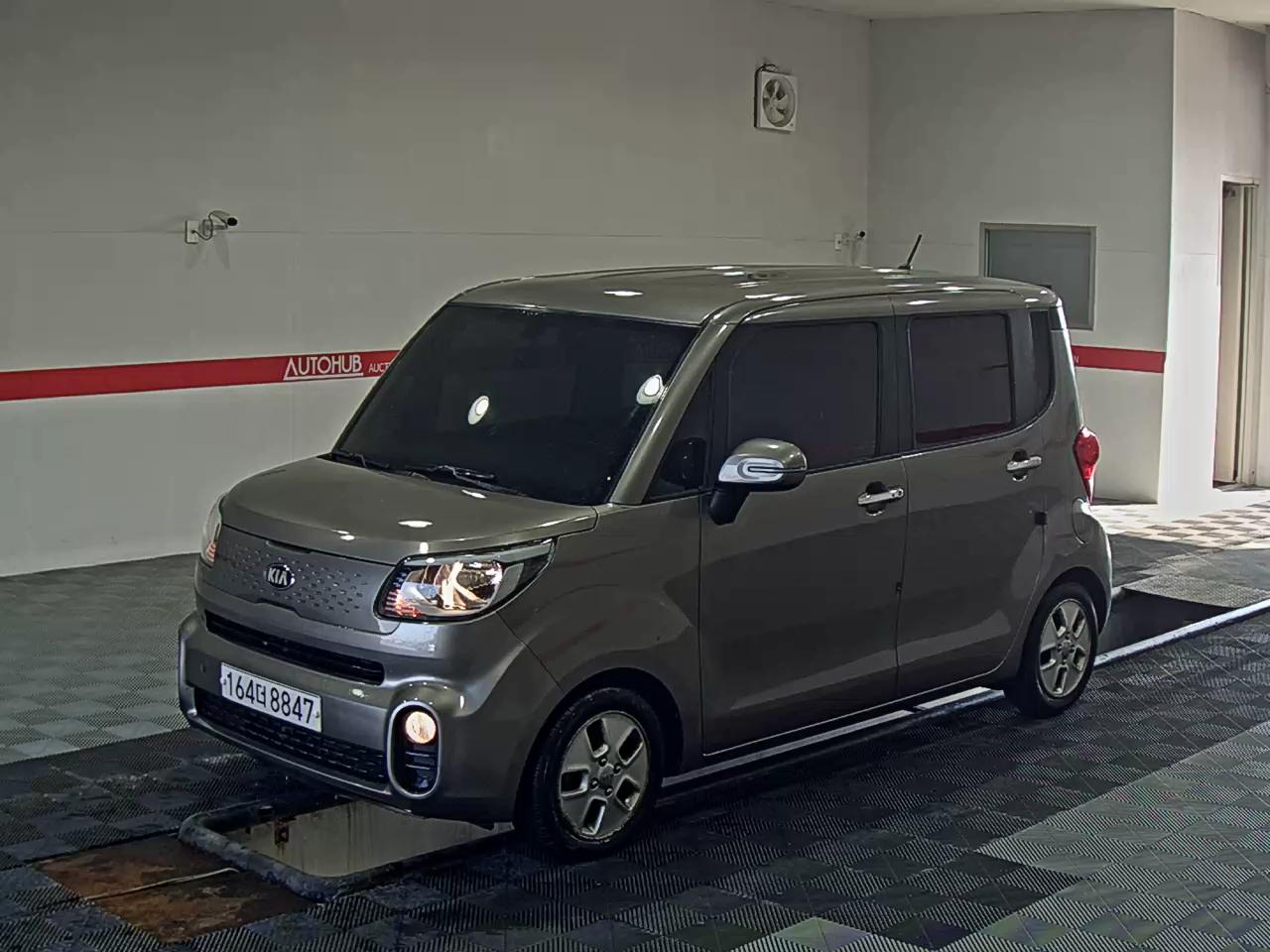2021 - kia ray