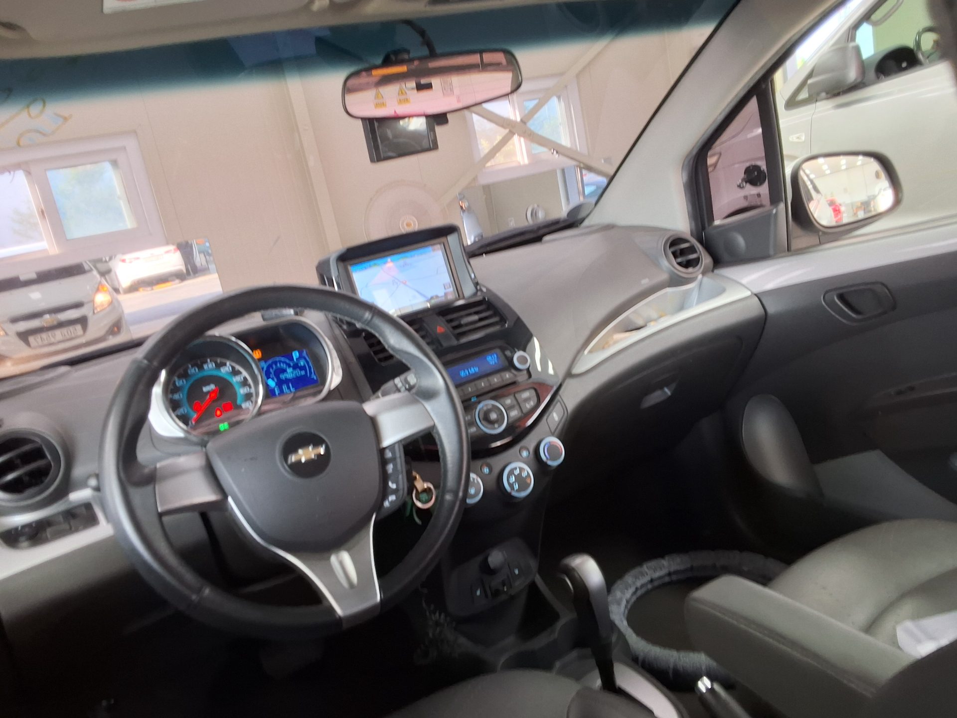 2015 - chevrolet spark
