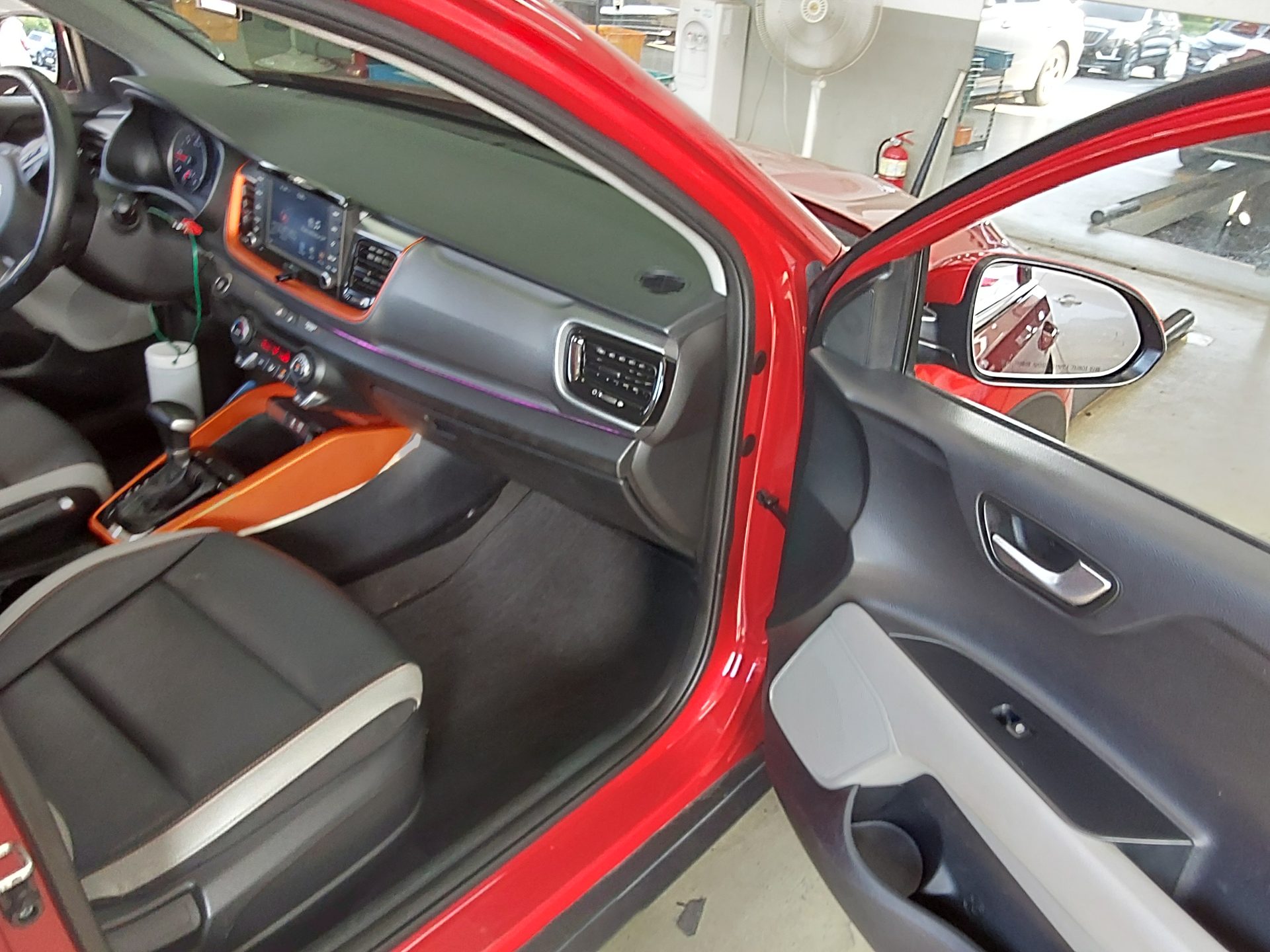 2018 - kia stonic