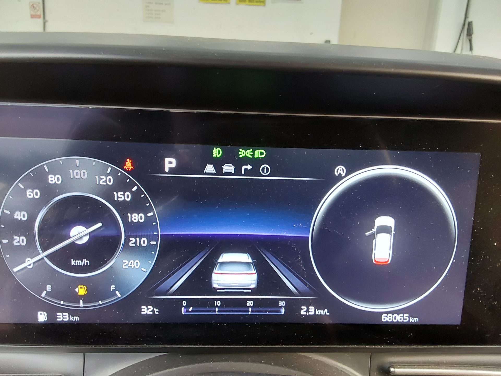 2023 - kia carnival