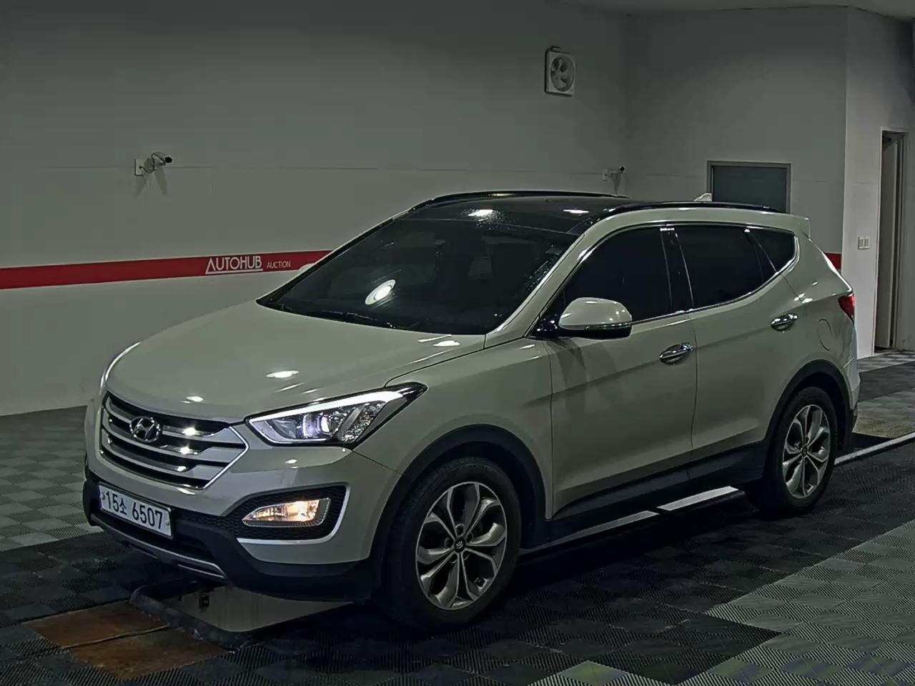 HYUNDAI SANTA FE (DM)