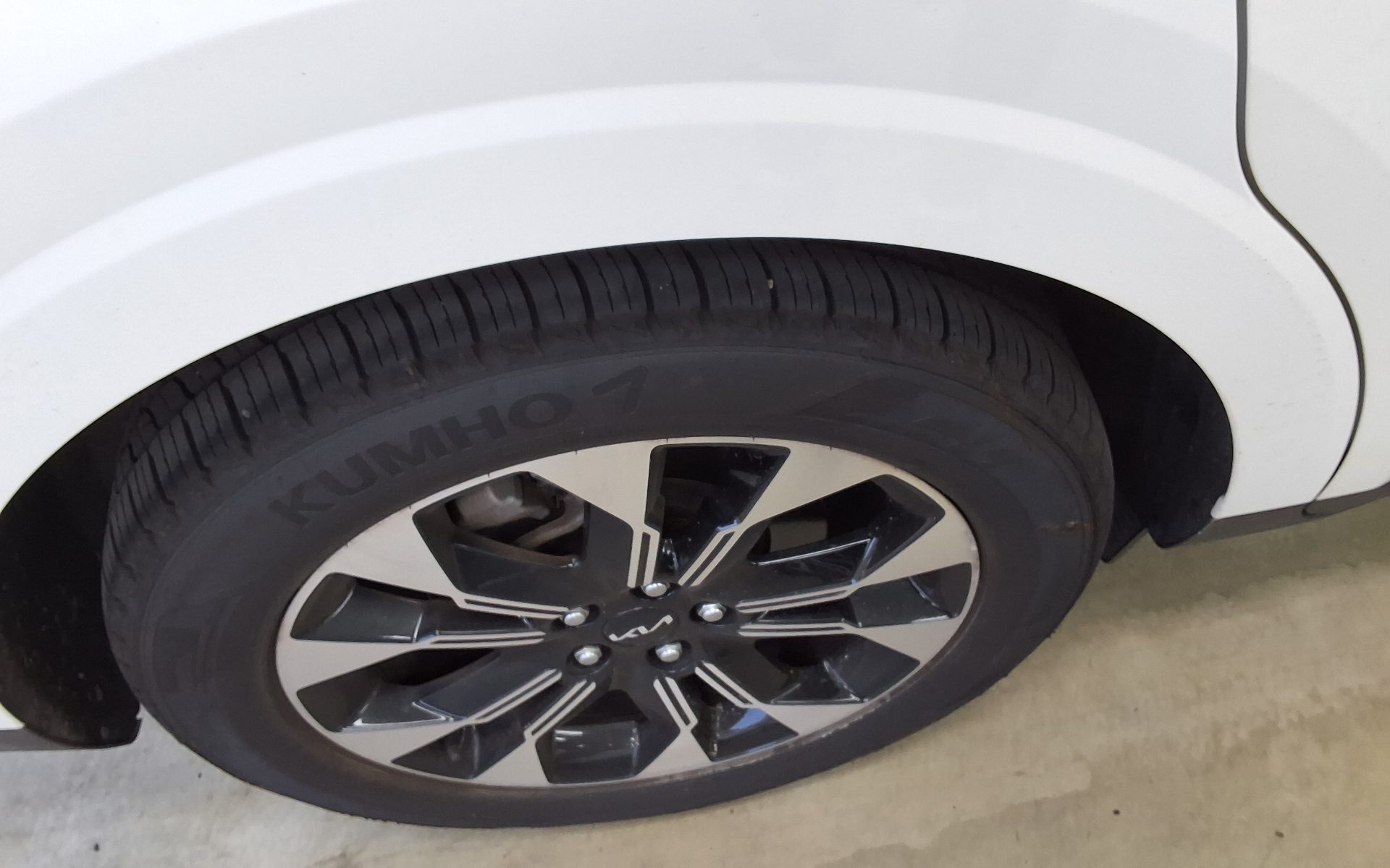 2022 - kia carnival