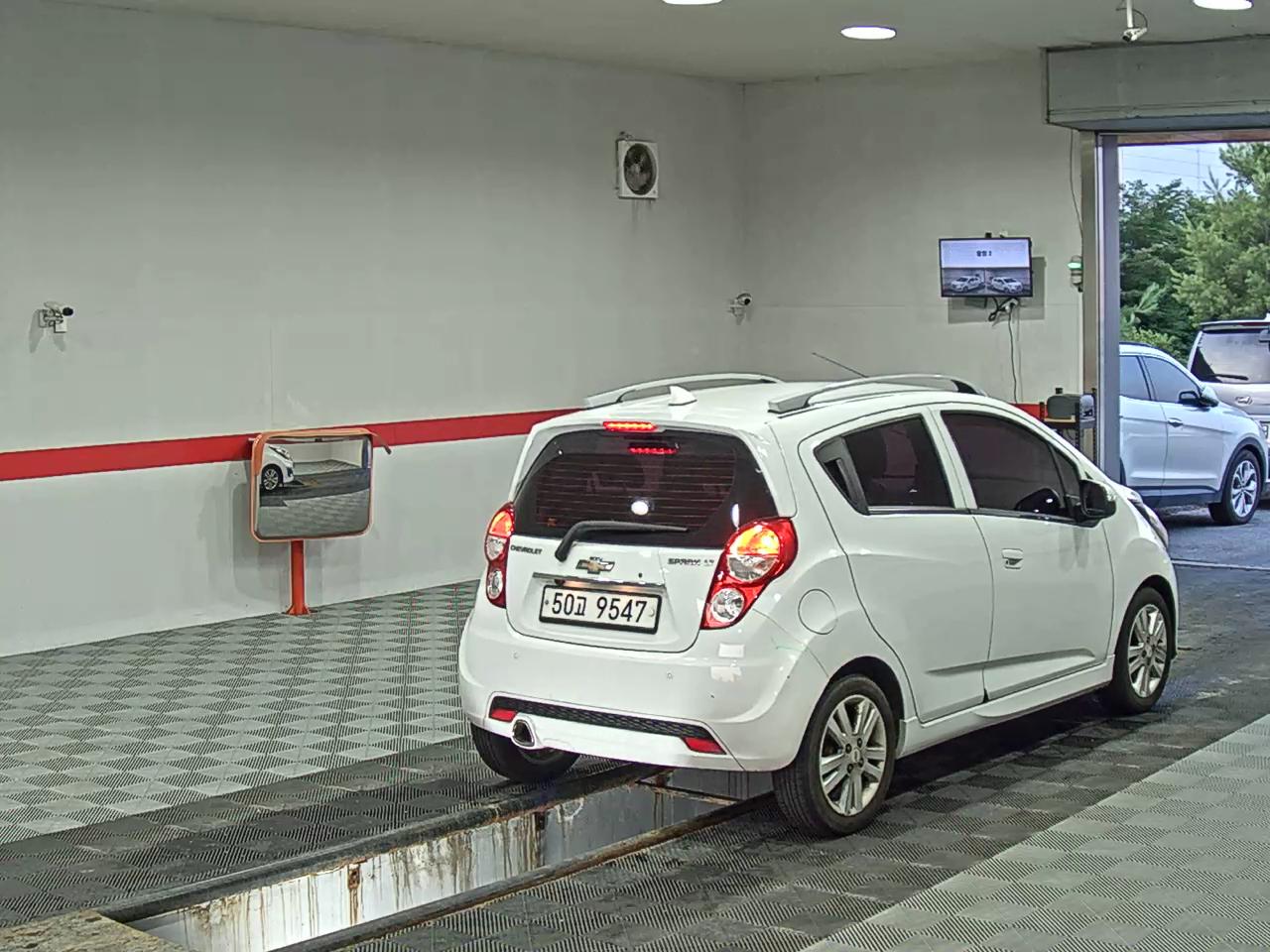 2015 - chevrolet spark