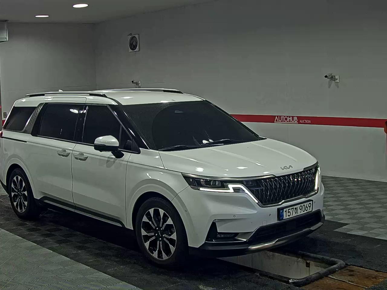 2022 - kia carnival