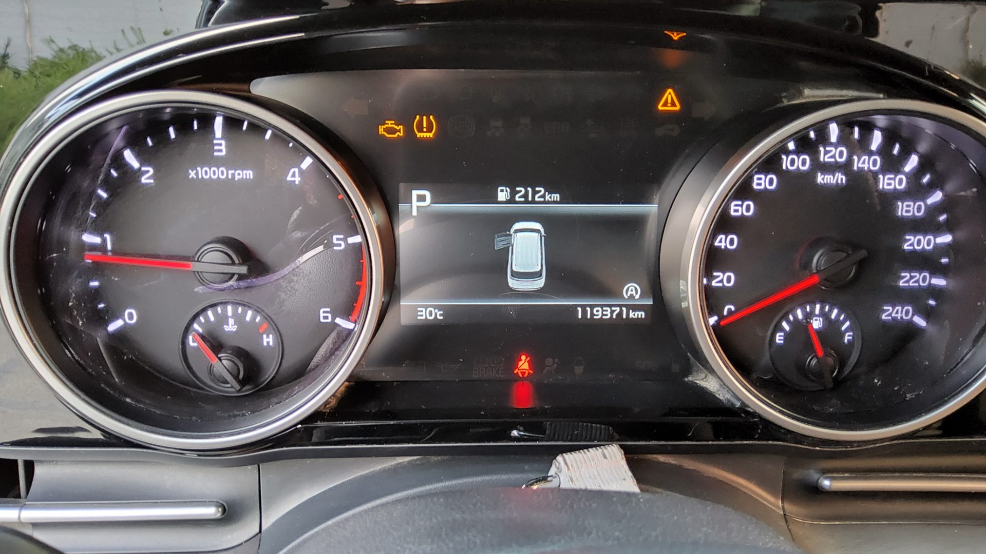 2023 - kia carnival