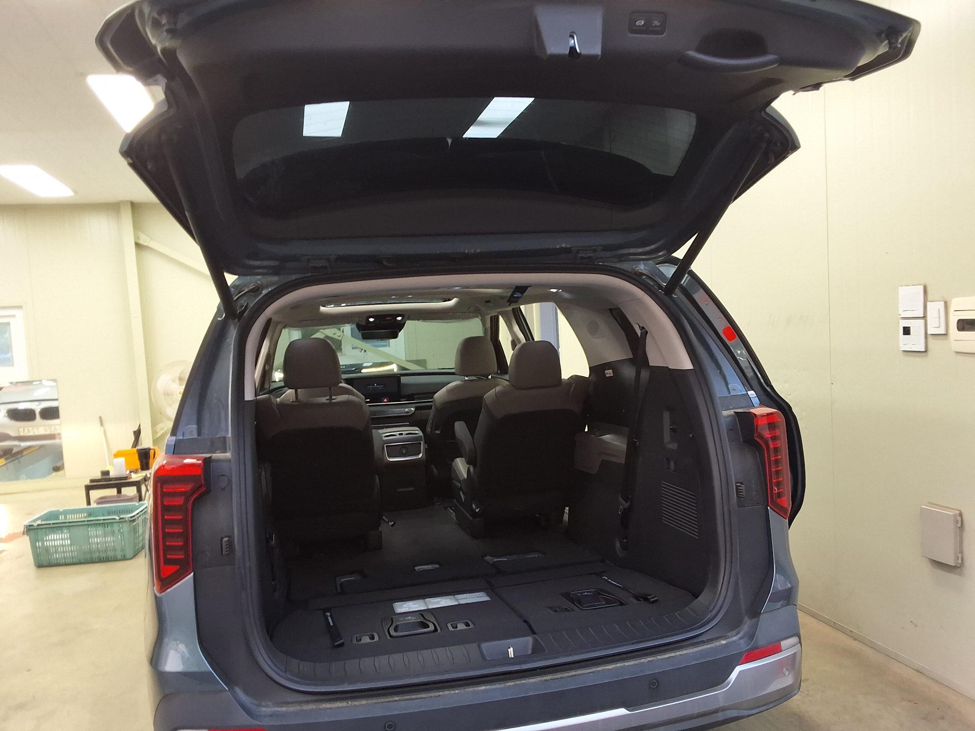 2024 - kia carnival