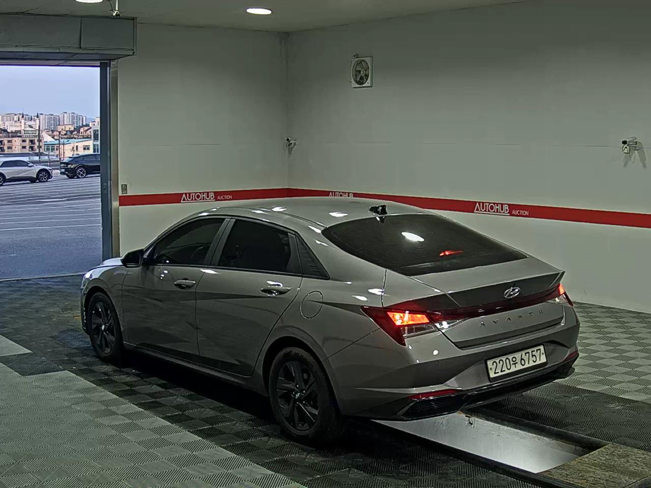2021 - hyundai avante