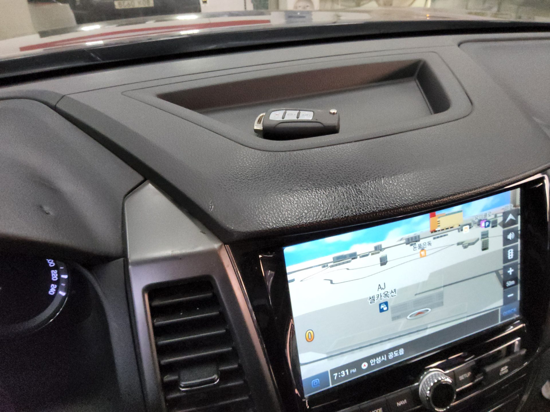 2021 - ssangyong rexton