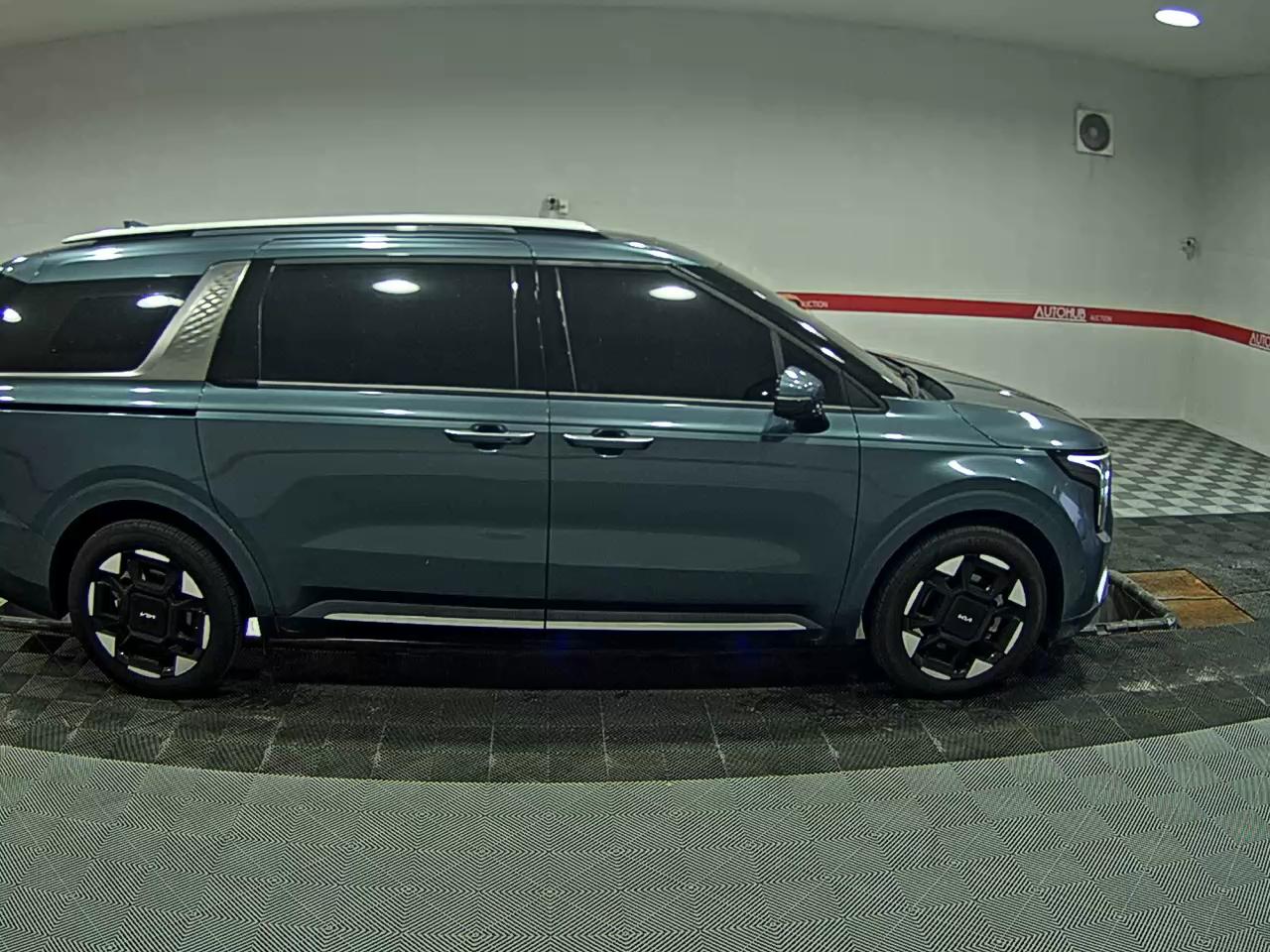 2024 - kia carnival