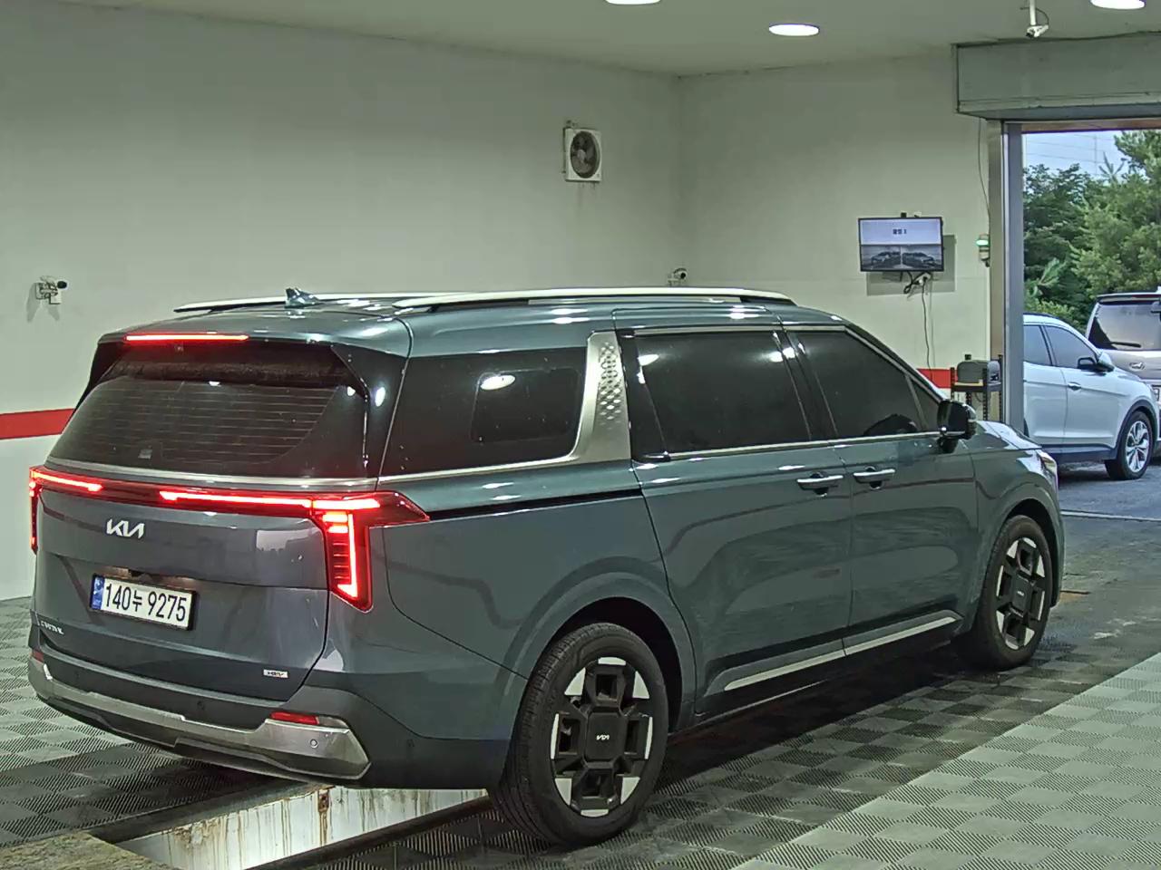 2024 - kia carnival