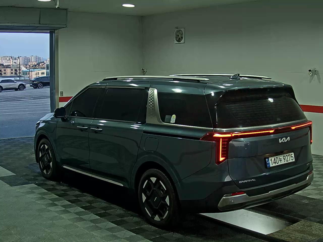 2024 - kia carnival