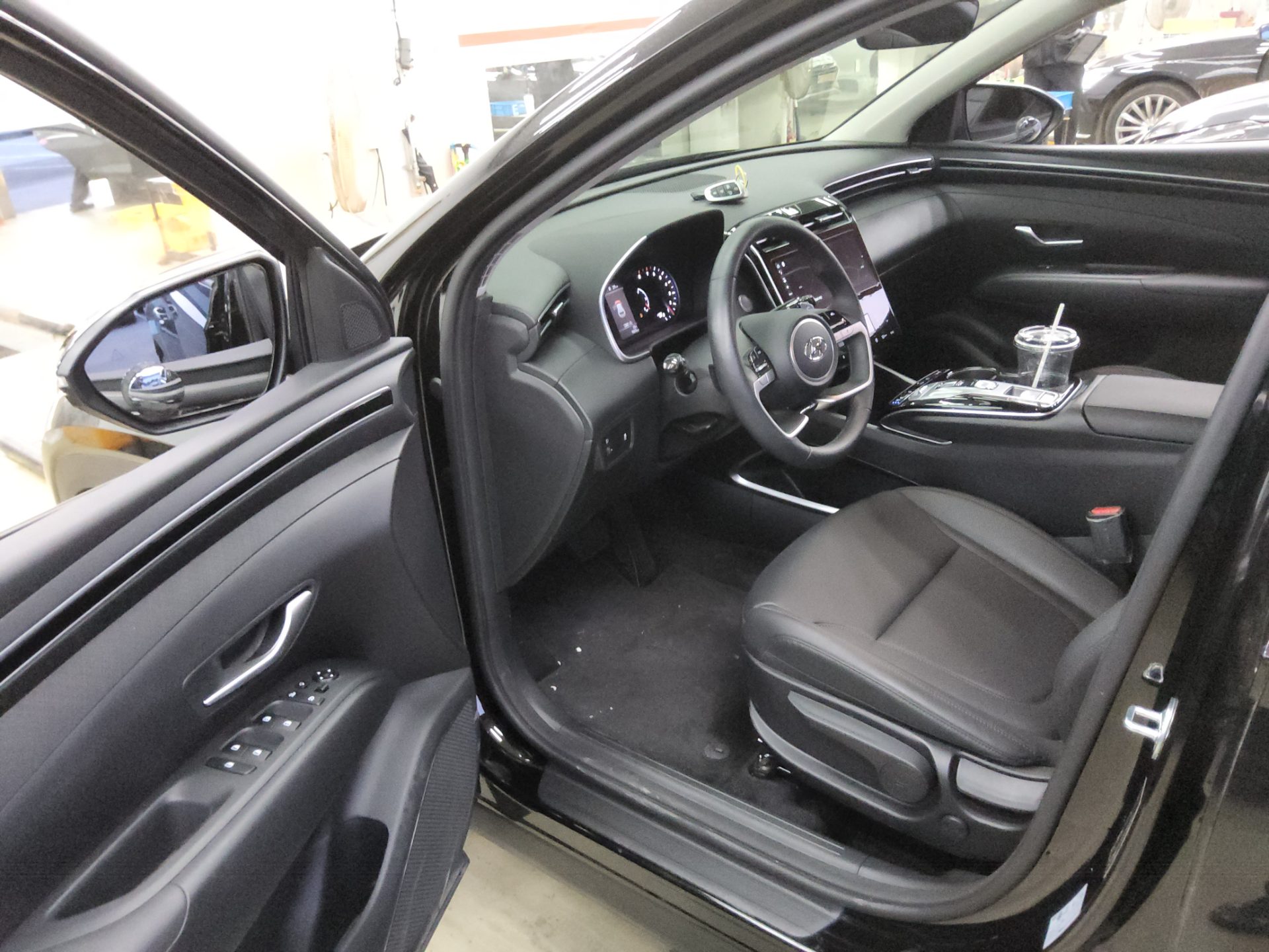 2023 - hyundai tucson