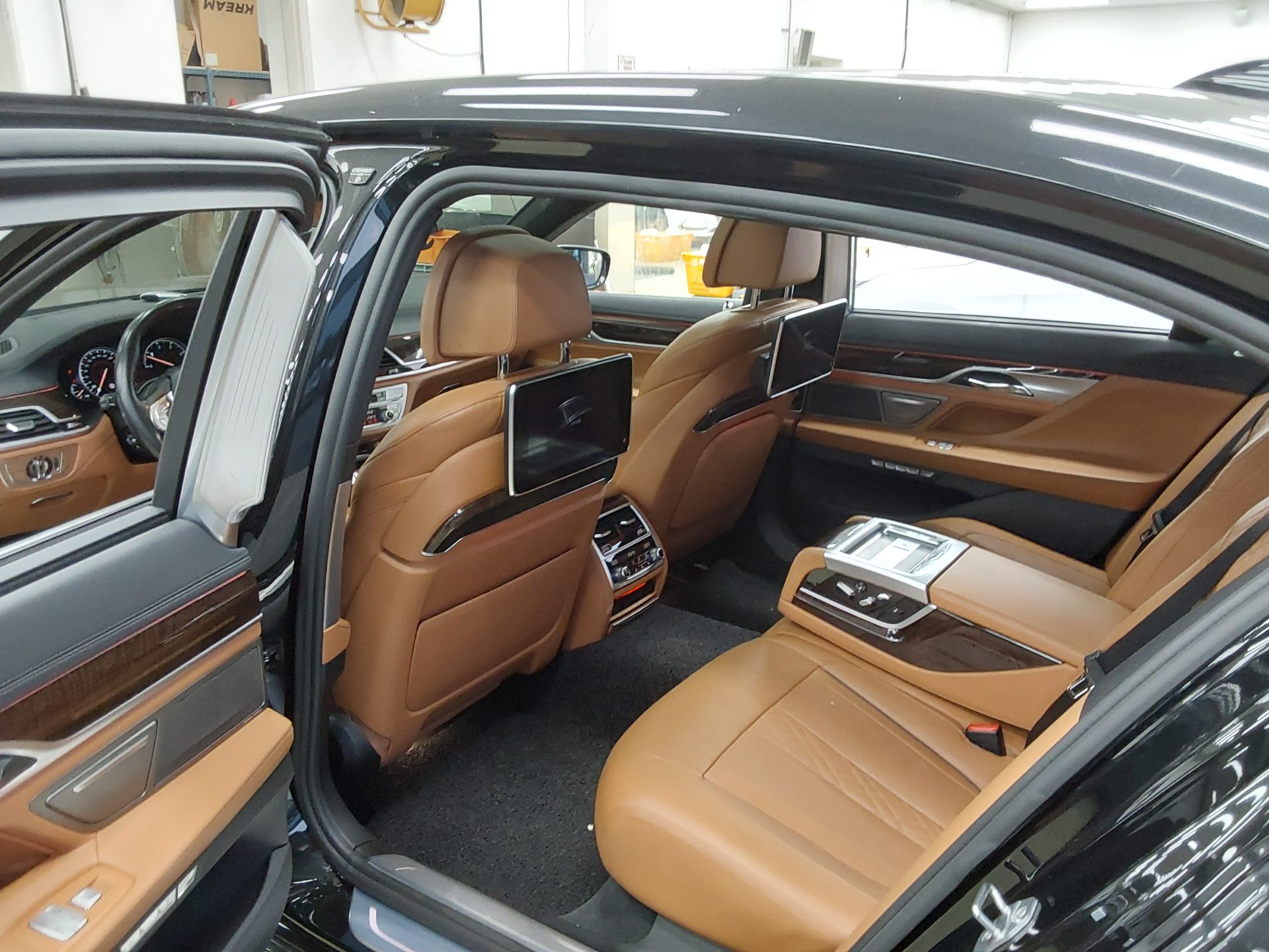 2016 - bmw m7