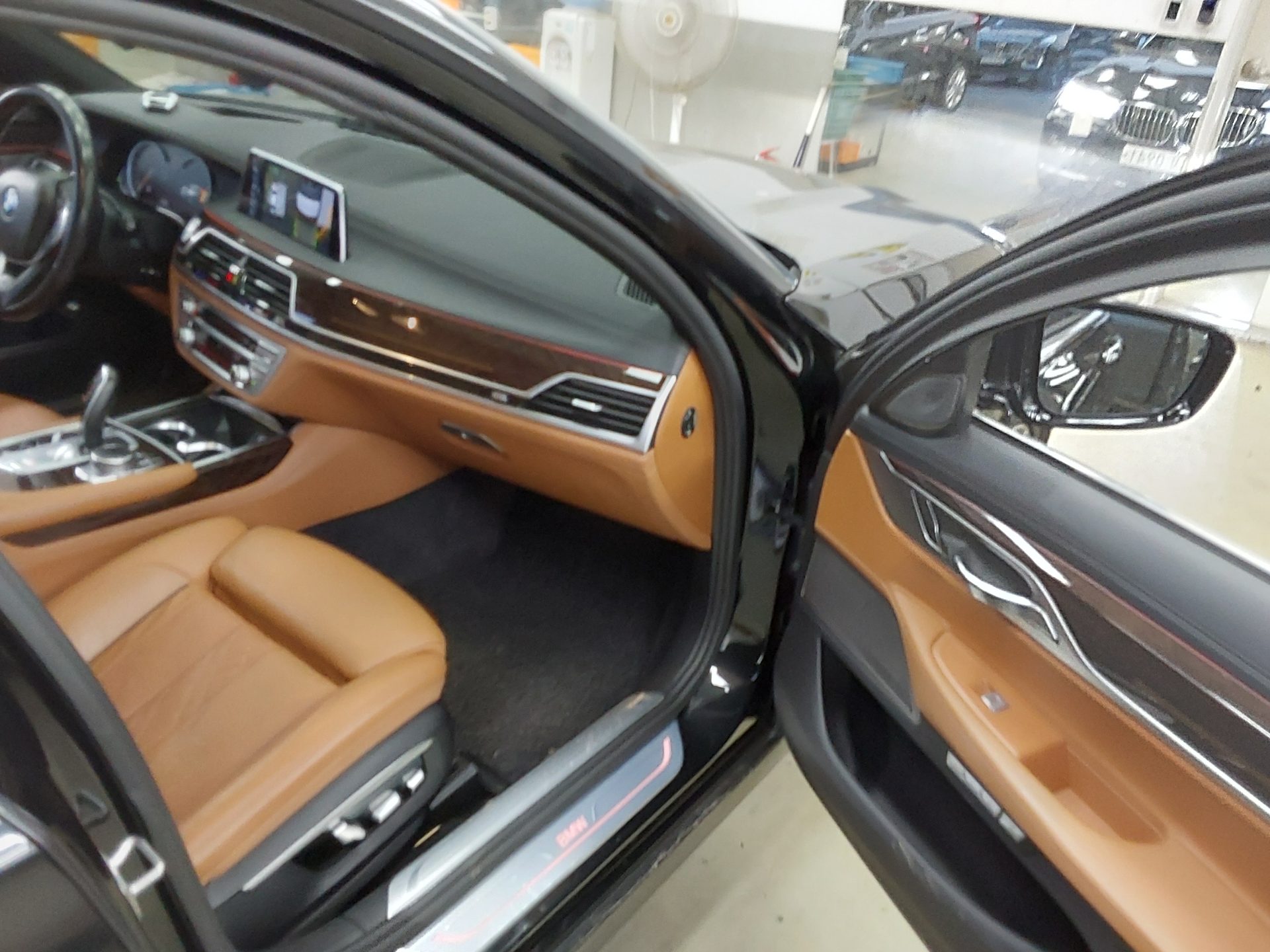 2016 - bmw m7