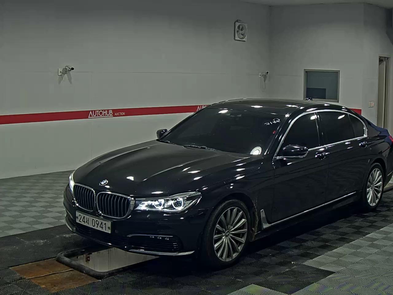 BMW 7 SERIES (6TH GEN) 730Ld xDRIVE