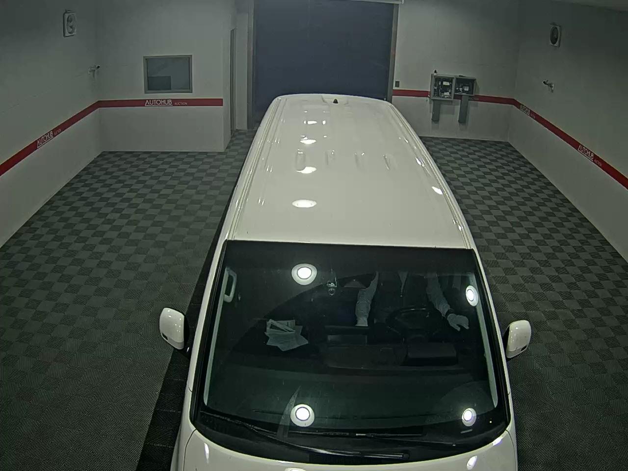 2022 - hyundai staria
