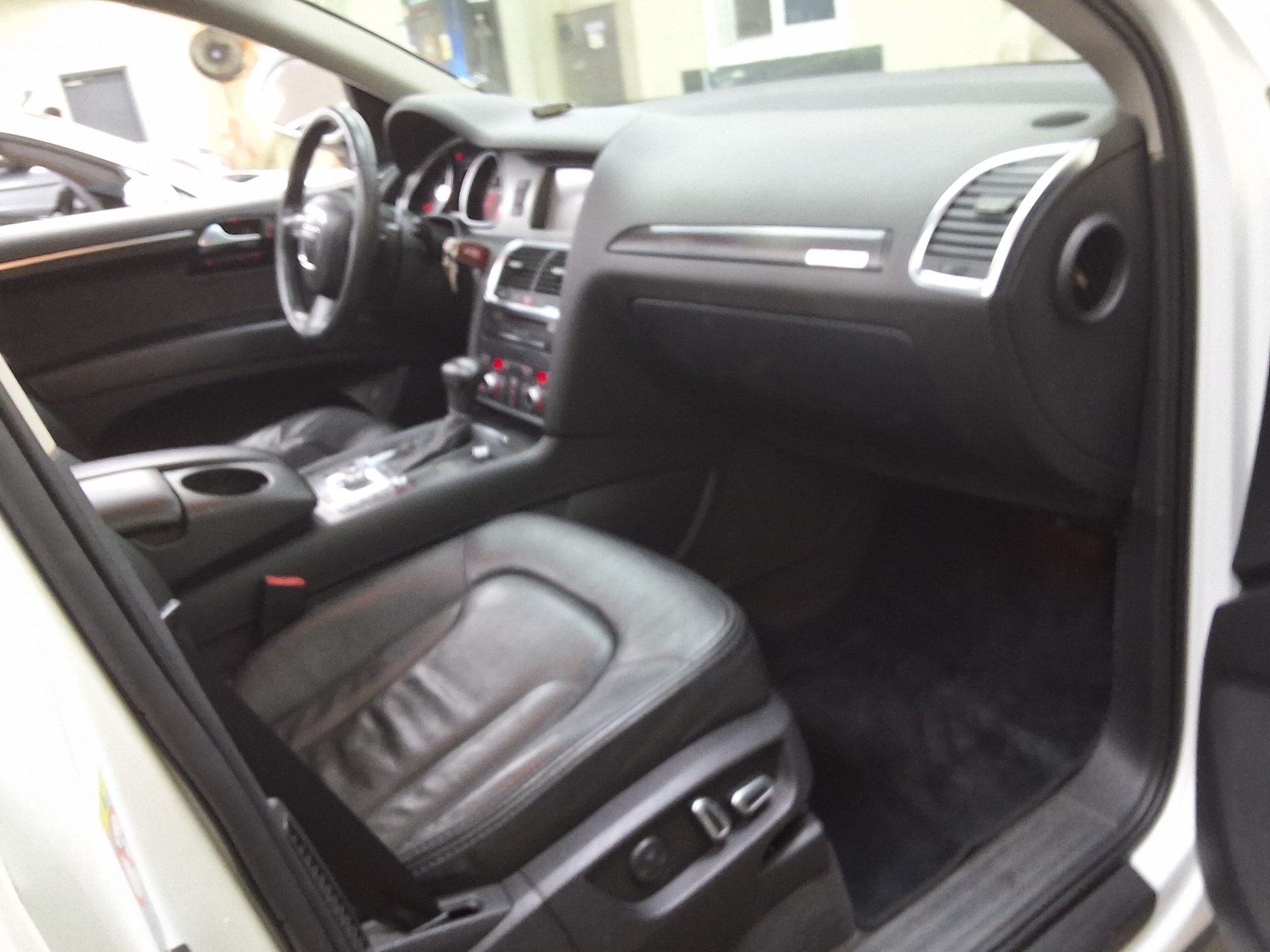 2010 - audi q7