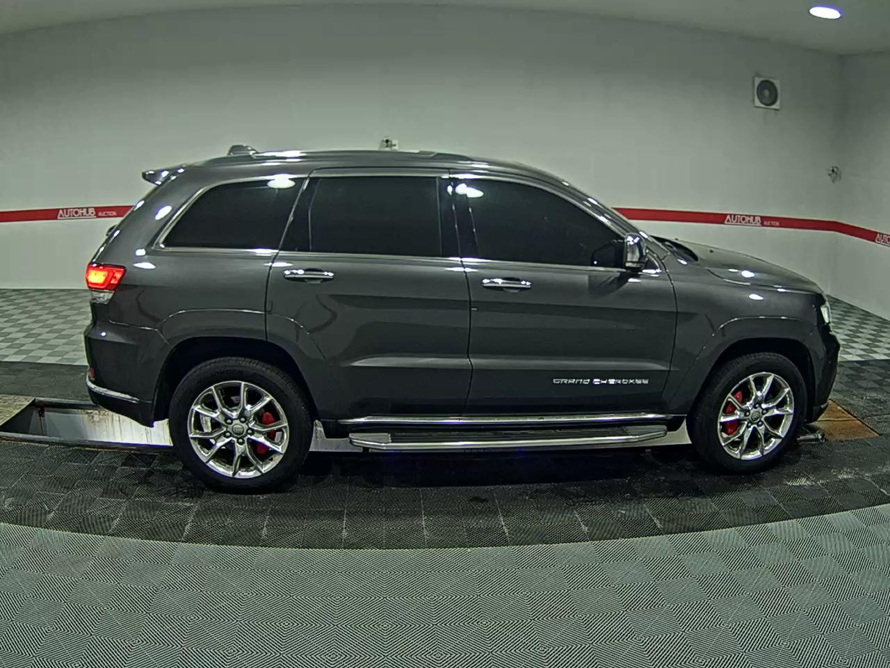 2014 - jeep grand cherokee