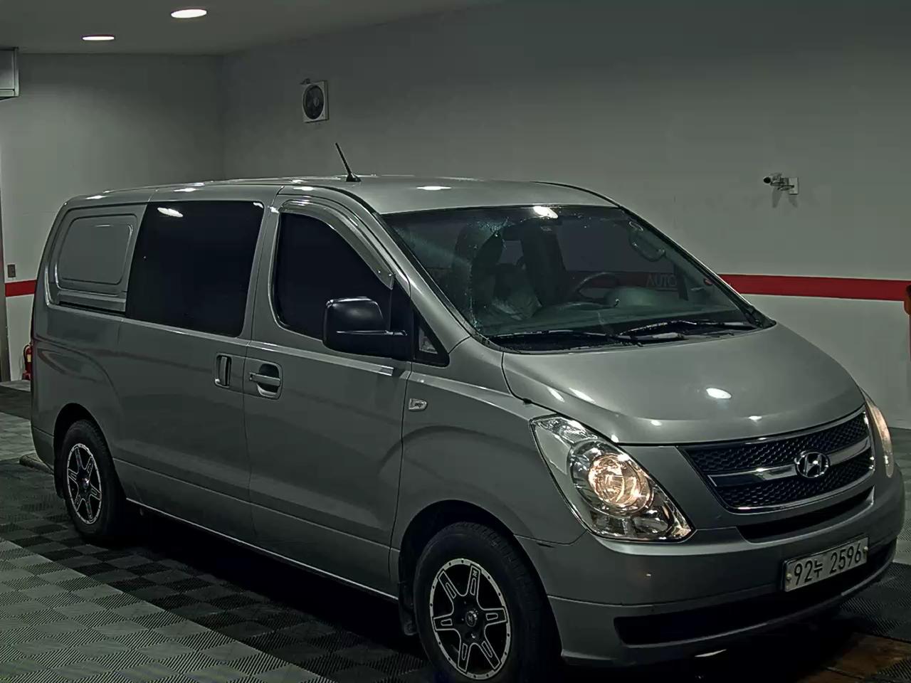 2015 - hyundai grand starex