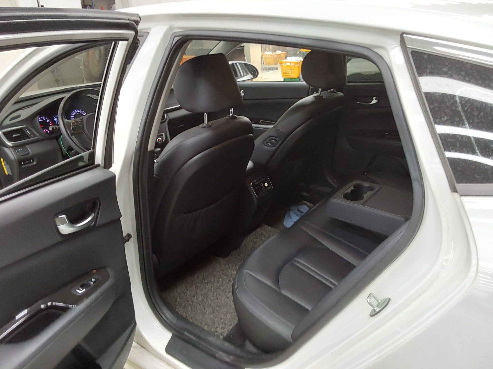 2016 - kia k5