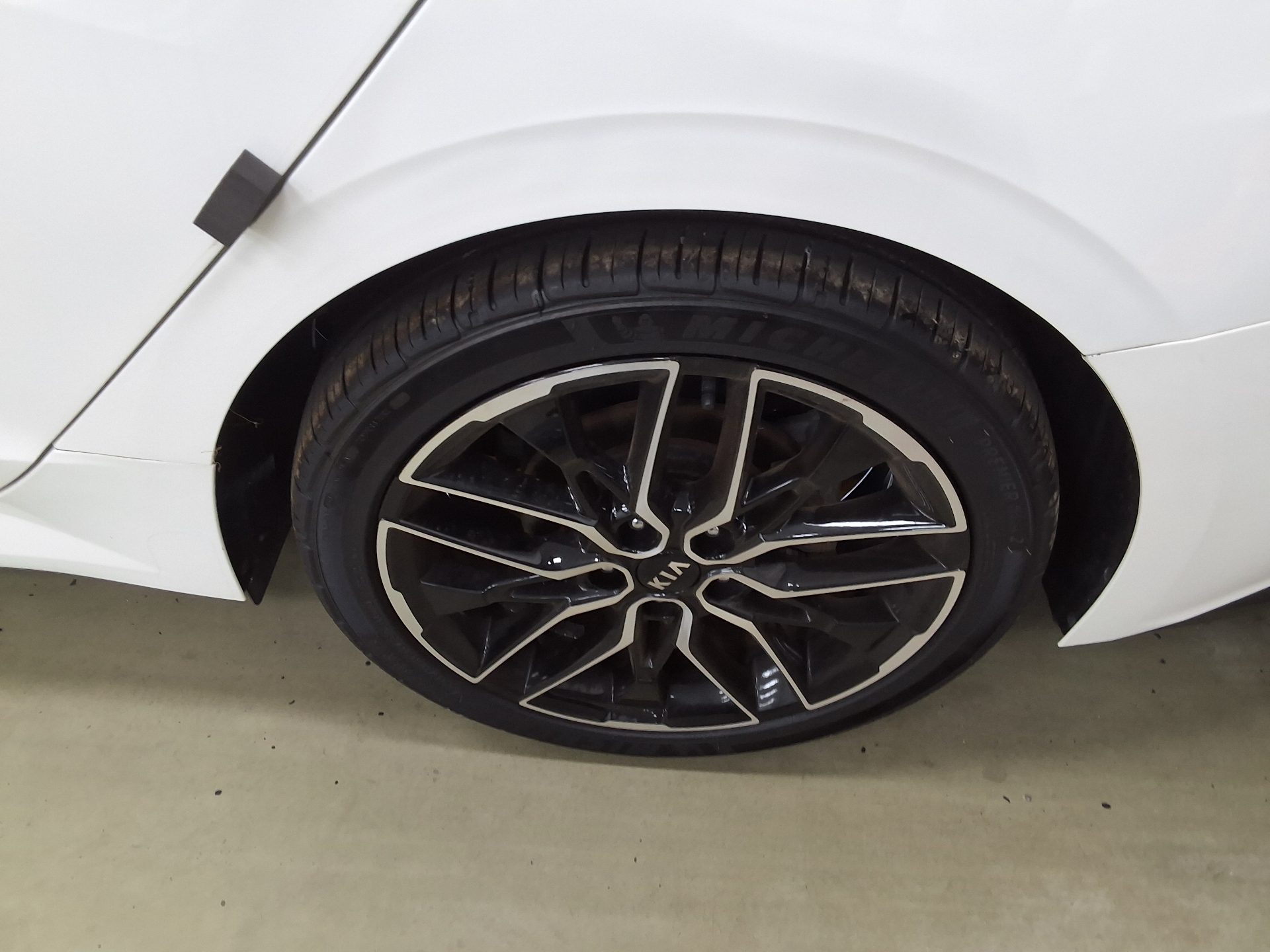 2021 - kia k5