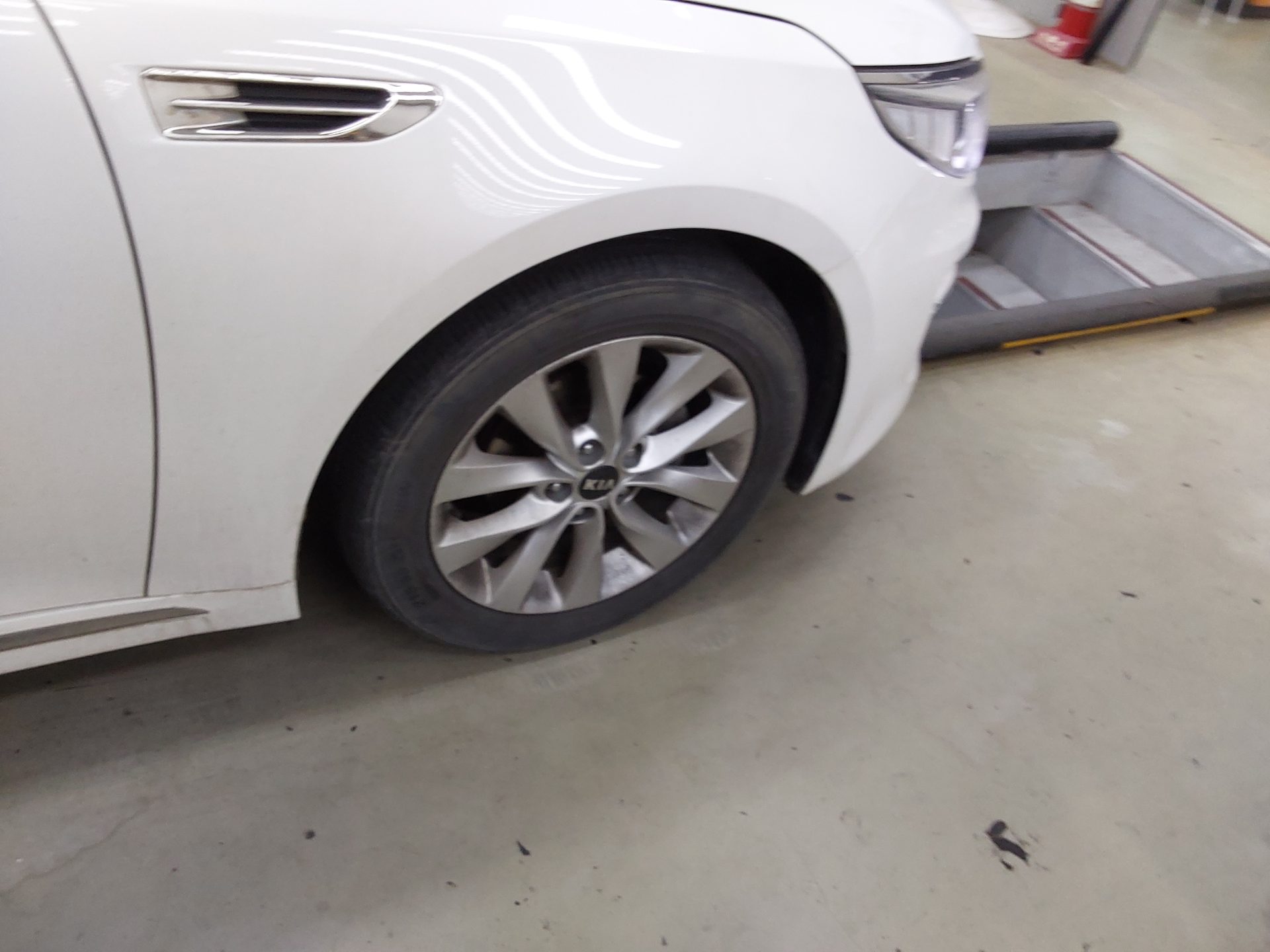 2016 - kia k5