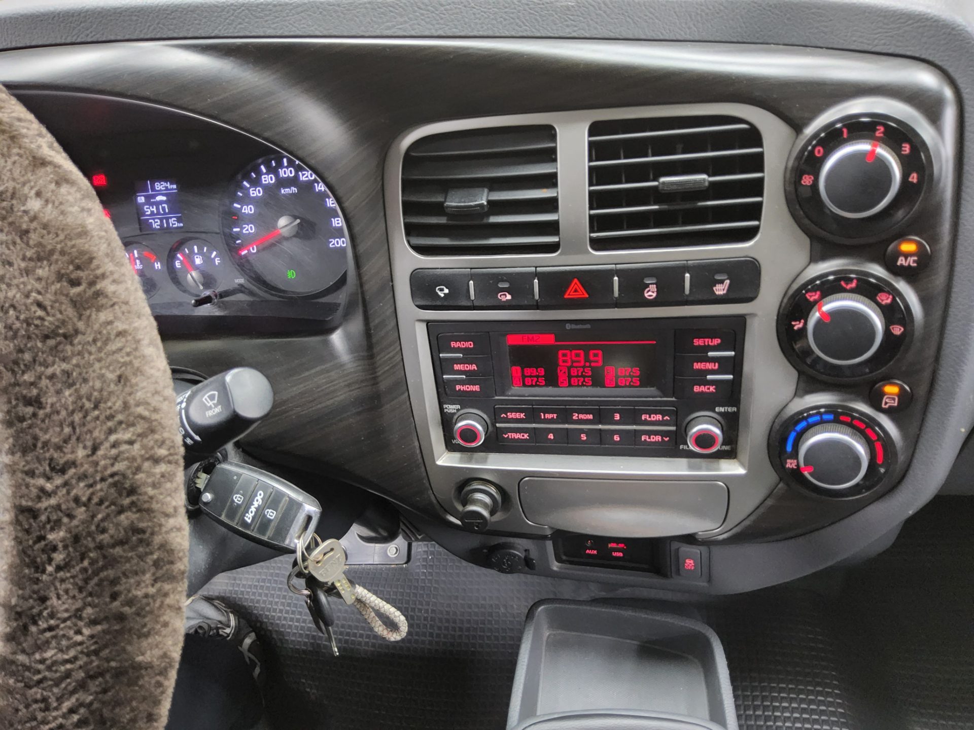 2017 - kia bongo