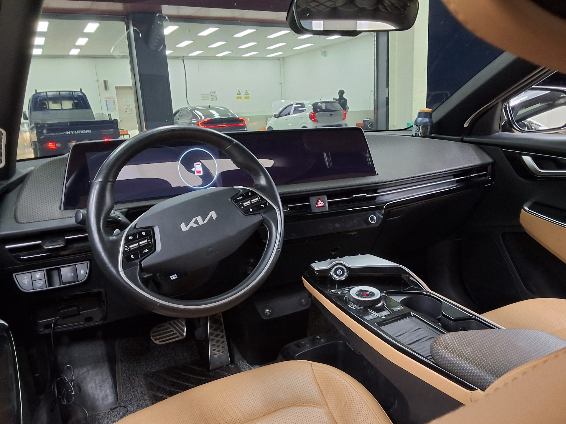 2022 - kia ev6