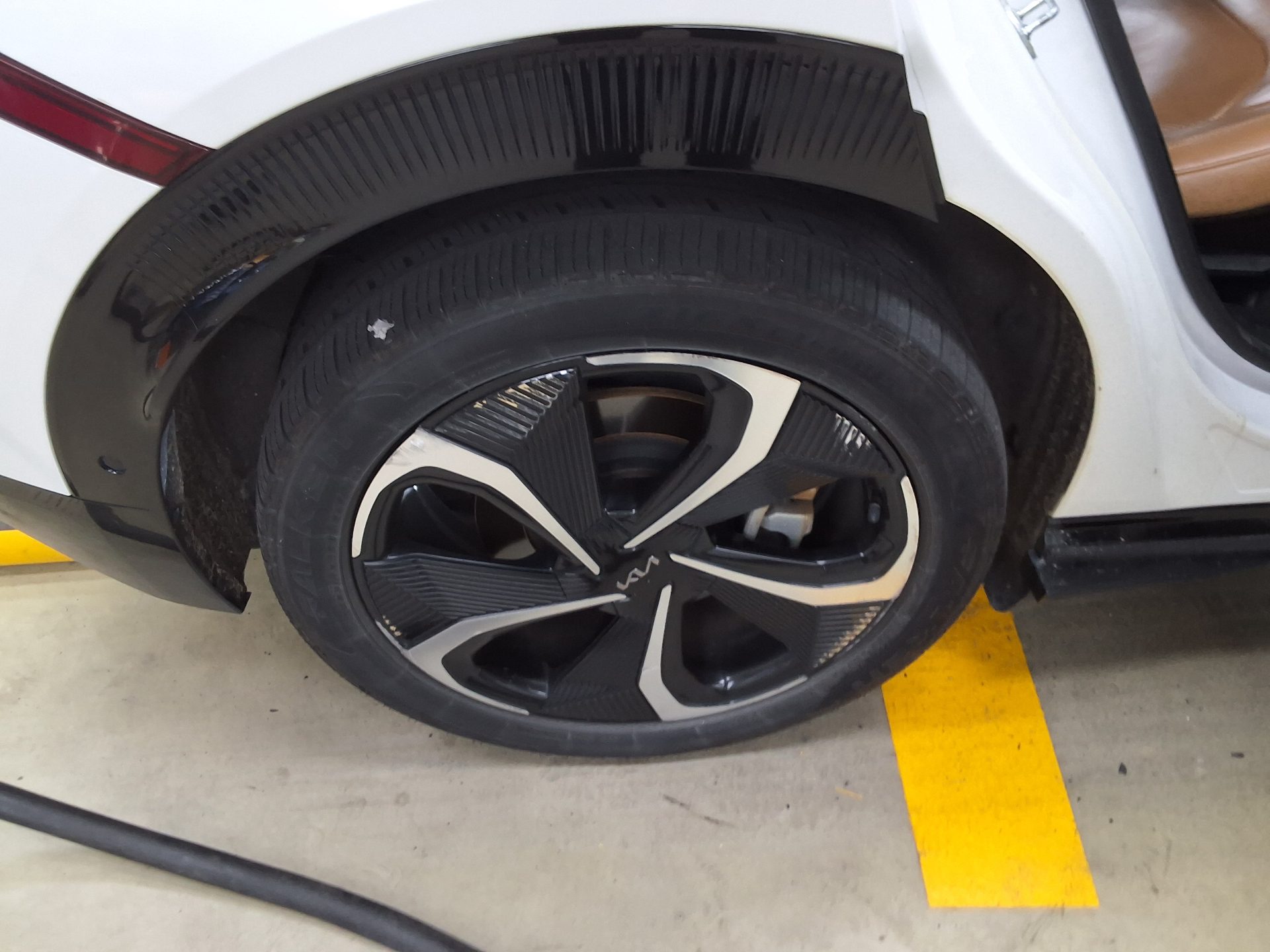 2022 - kia ev6