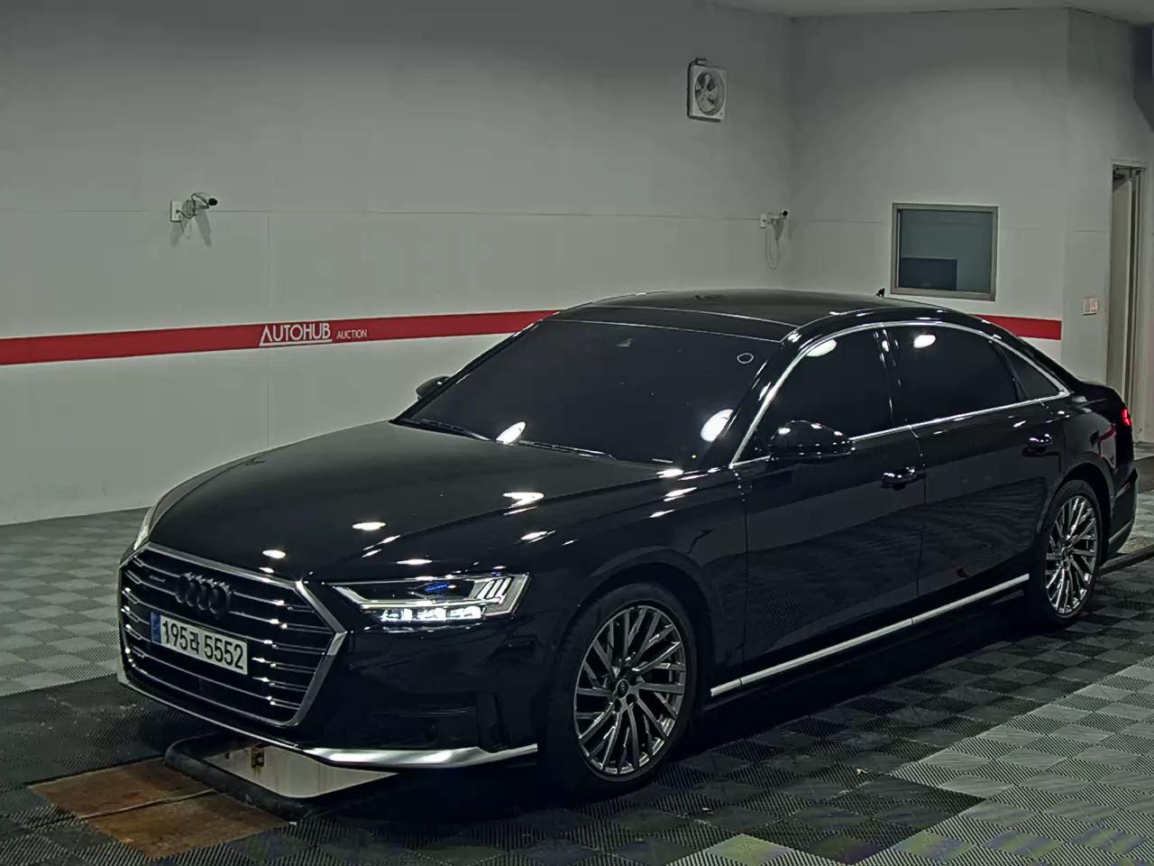 2021 - audi a8