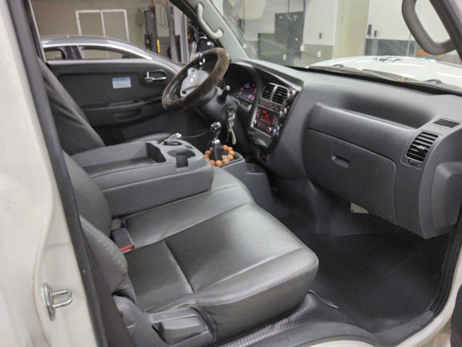 2017 - kia bongo