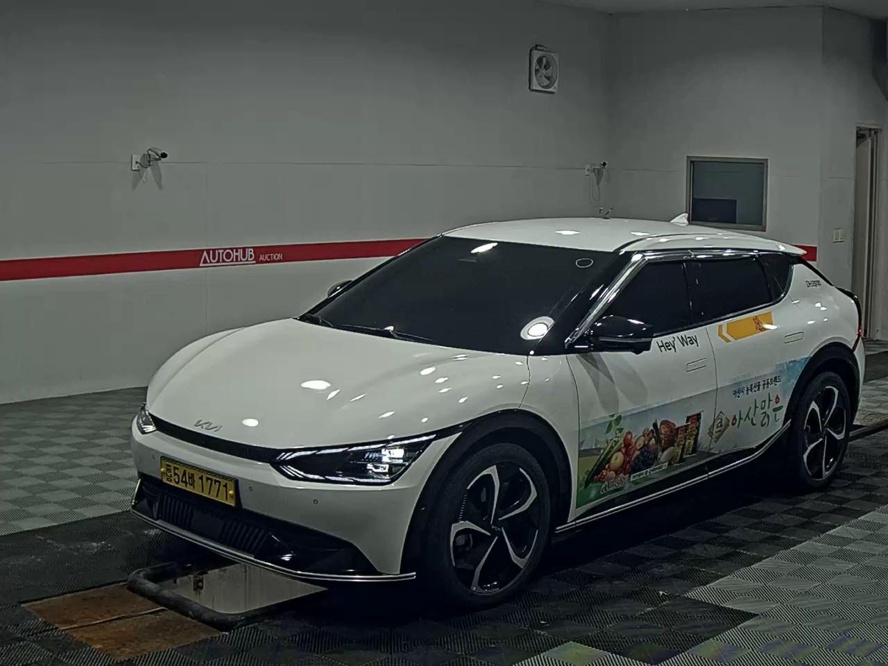 2022 - kia ev6