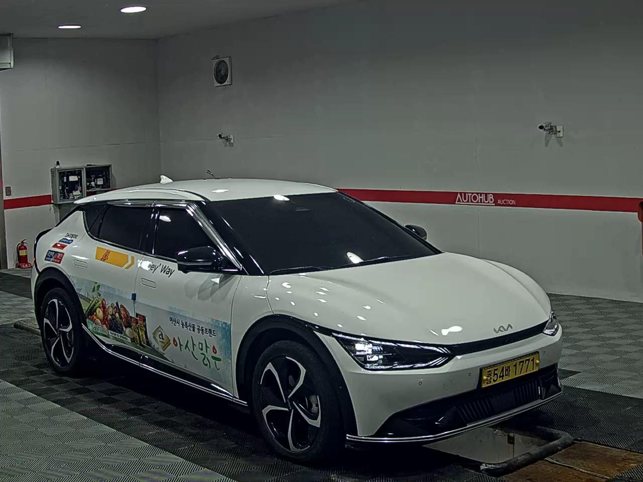 2022 - kia ev6