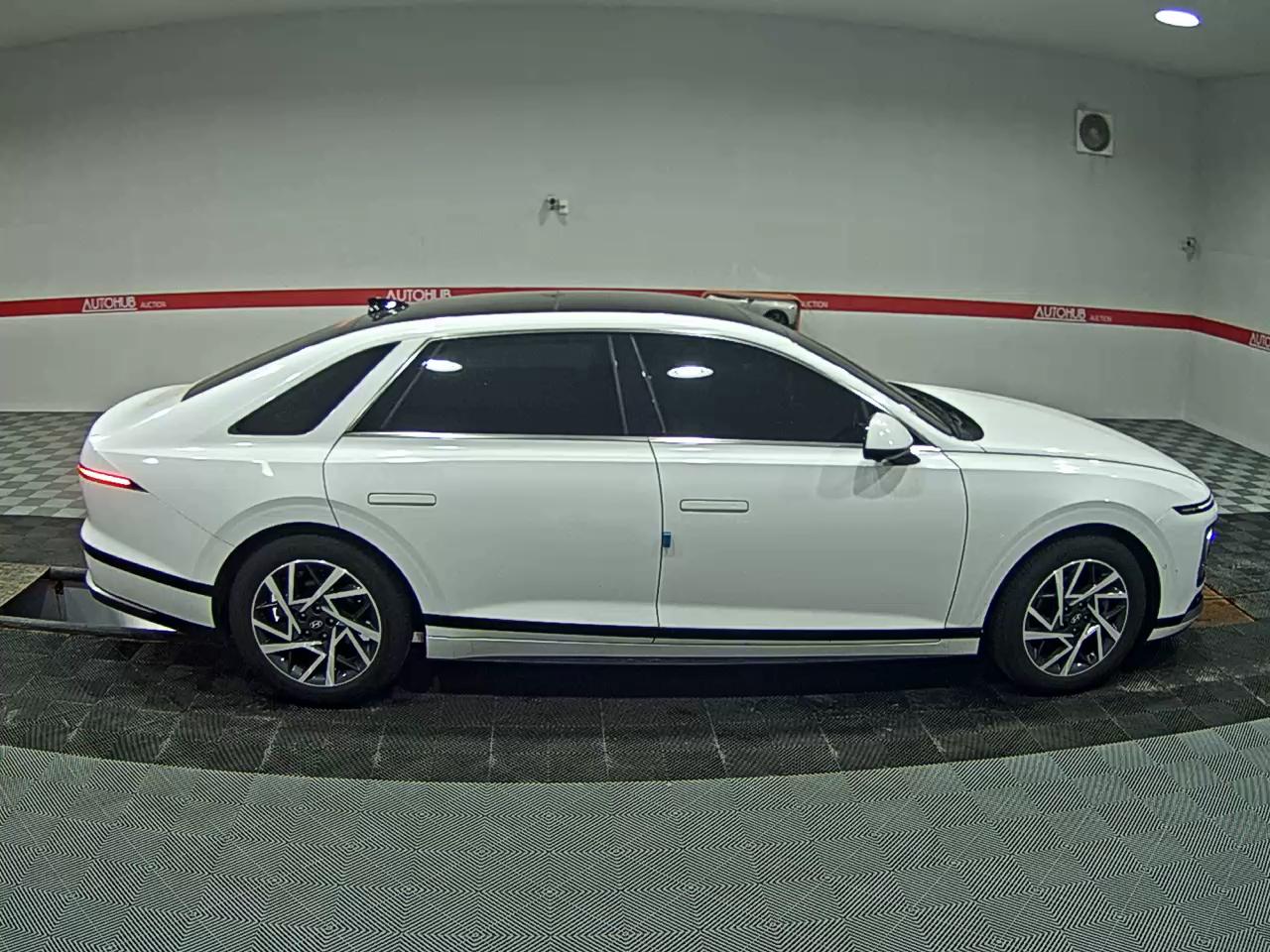2023 - hyundai grandeur