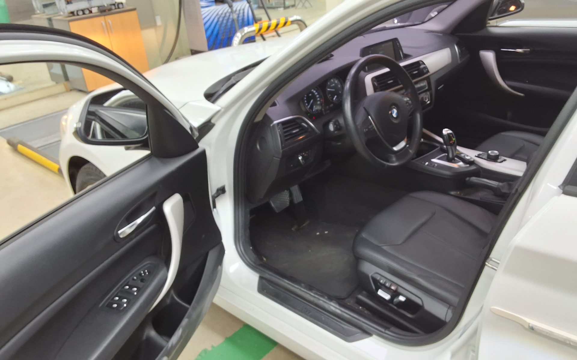 2018 - bmw 1 series