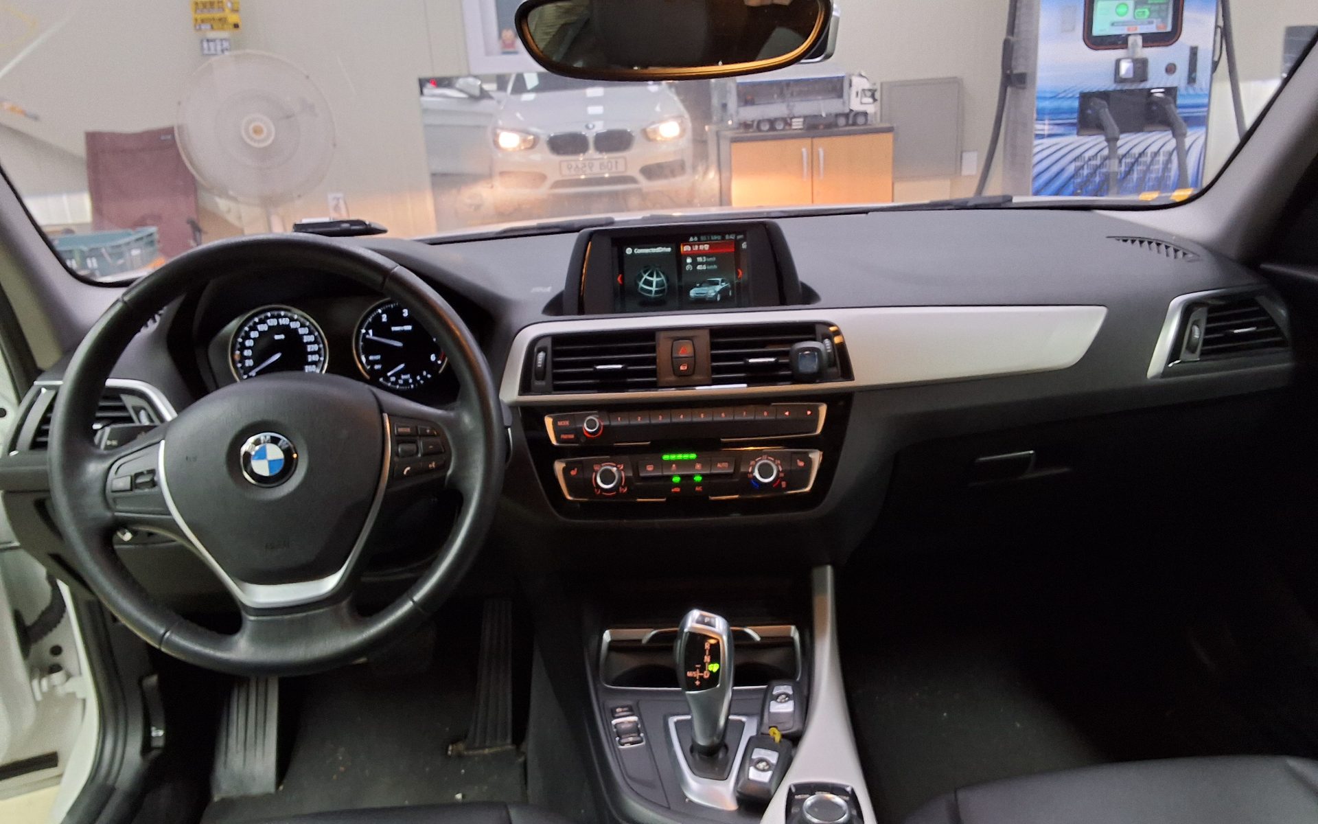 2018 - bmw 1 series