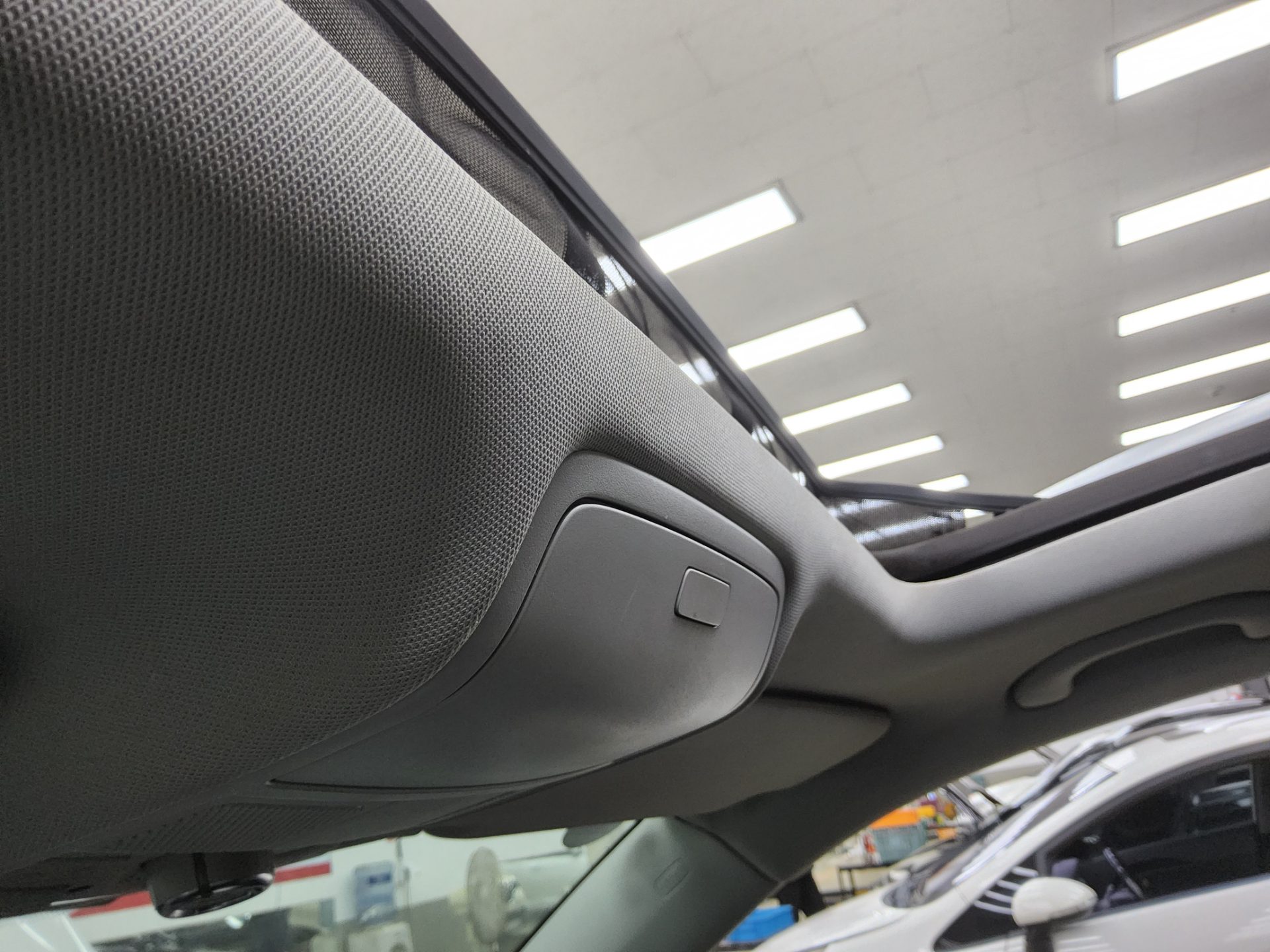 2012 - volkswagen tiguan