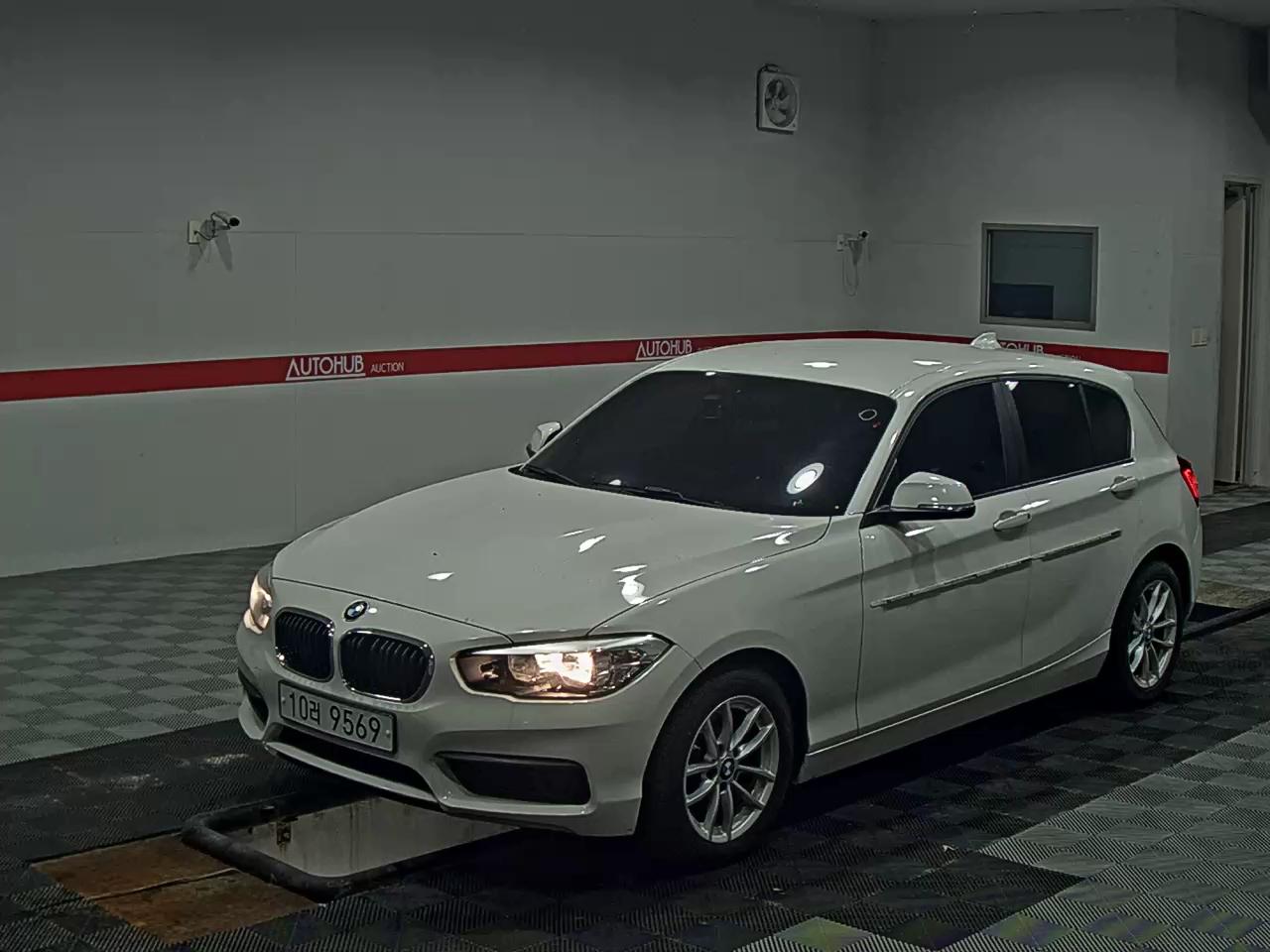 BMW 1 SERIES (2ND GEN) 5-DOOR 118d JOY