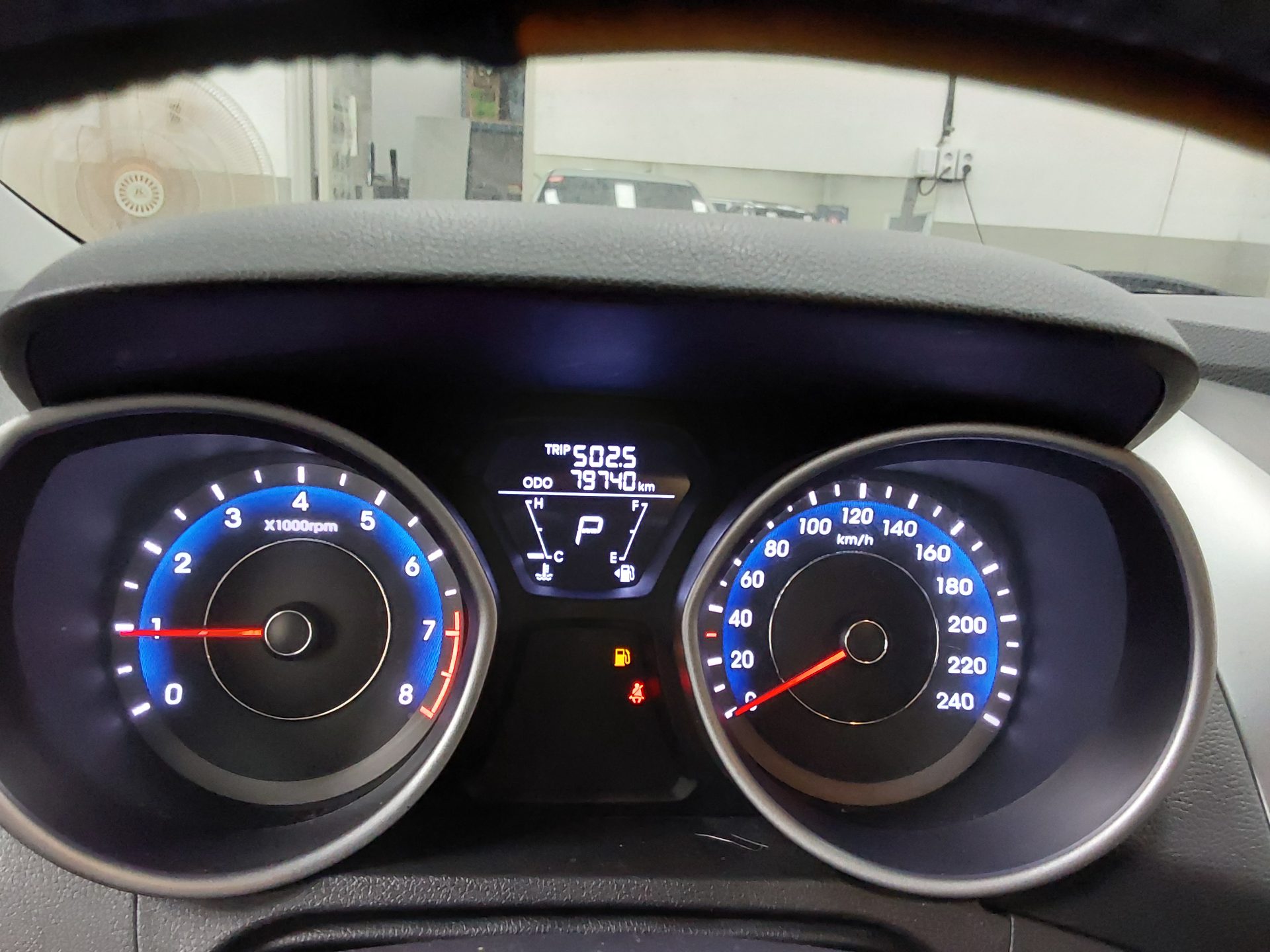 2011 - hyundai avante
