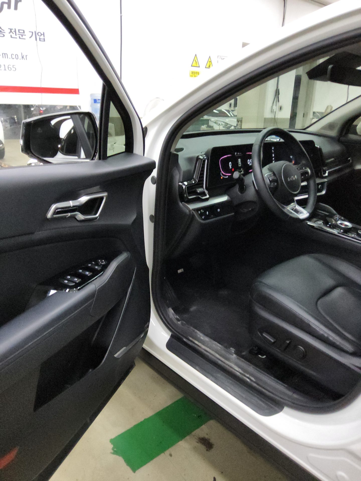 2022 - kia sportage